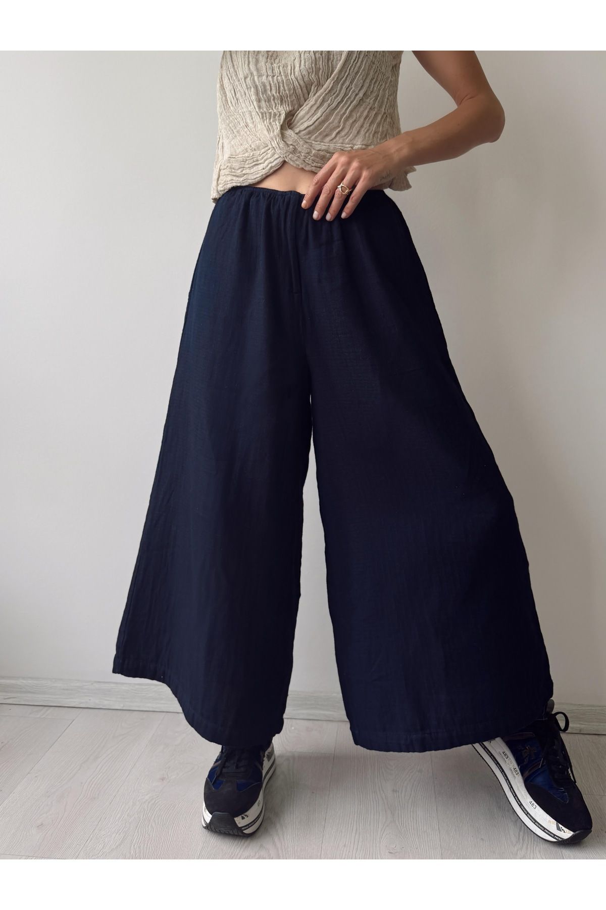Mon Arinna Hydas Pantolon