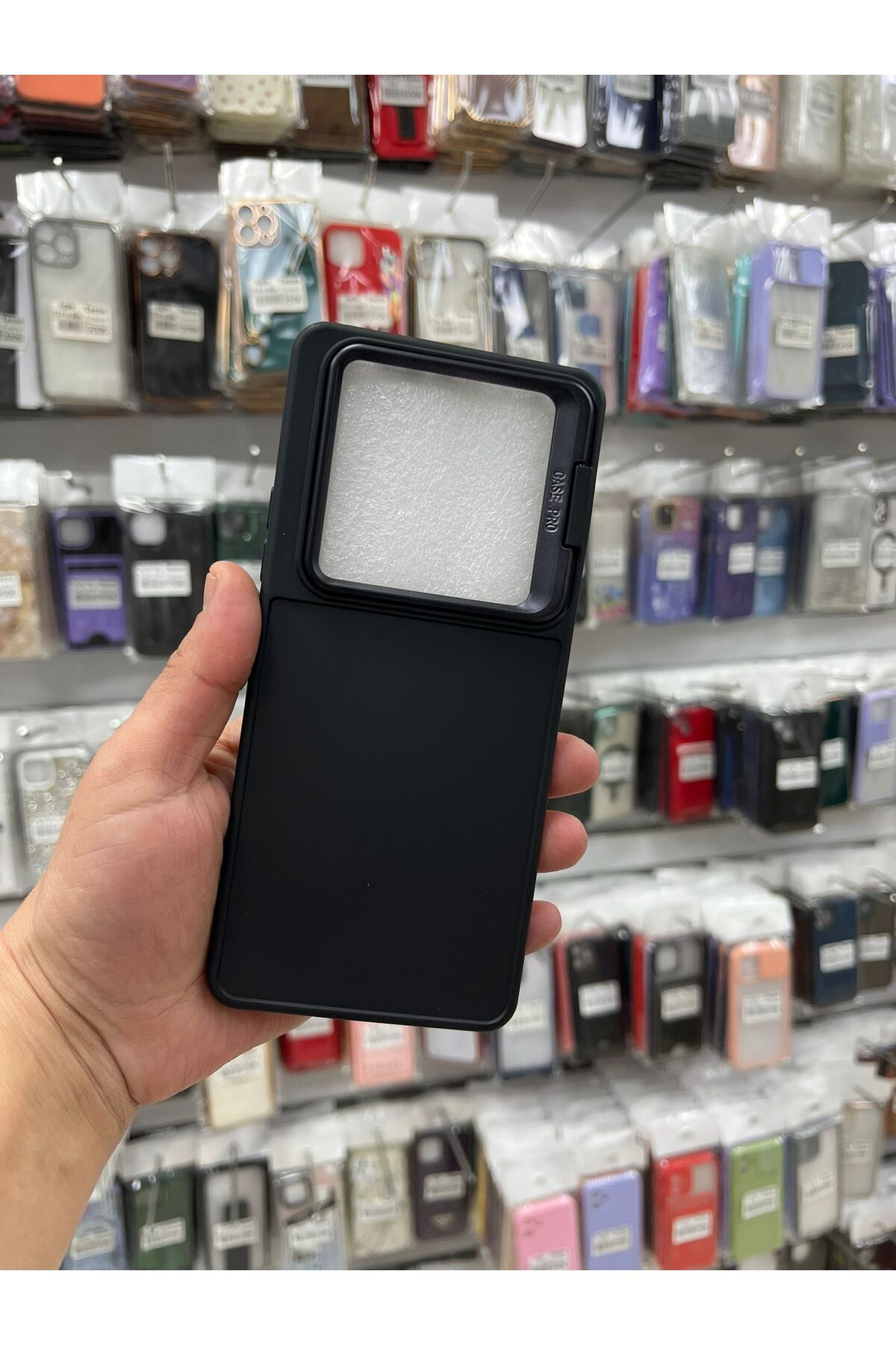 TECNOTREND İNFİNİX GT20 PRO Stand Olabilen Tuşu Kolay Basmalı Lansman Kılıf