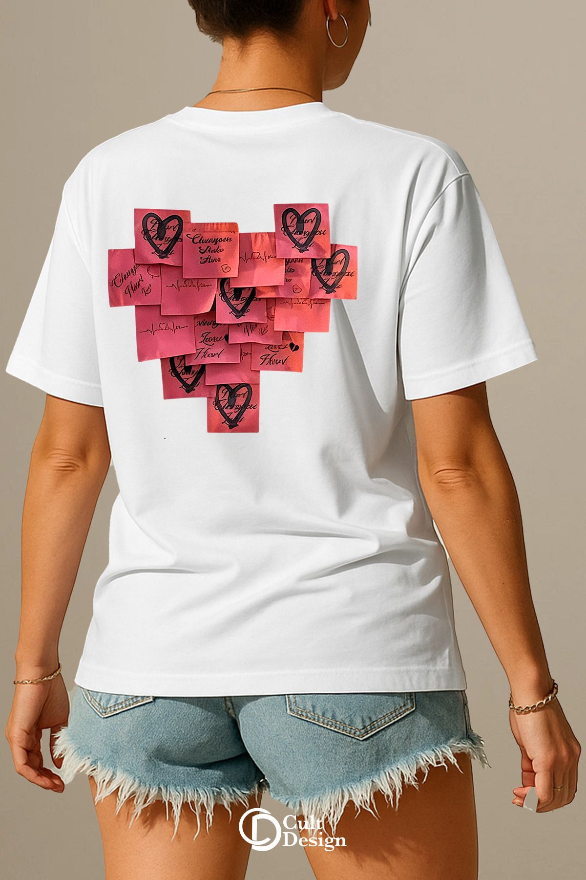 CULTDESİGN PEMPE KALP DETAYLI KADIN Özel Premium Baskılı Basic, Organik Pamuklu, Bisiklet Yaka T-Shirt