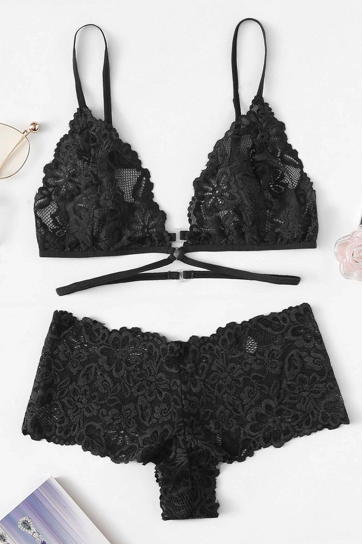 Dilara Boutique Kadın Siyah Özel Şık Sütyen Külot Takımı