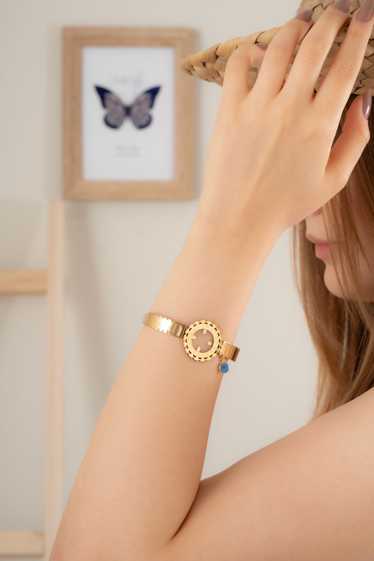 Finesa Jewelry Kadın Altın Sarısı Dişli Form Nazar Boncuklu Şık Bileklik