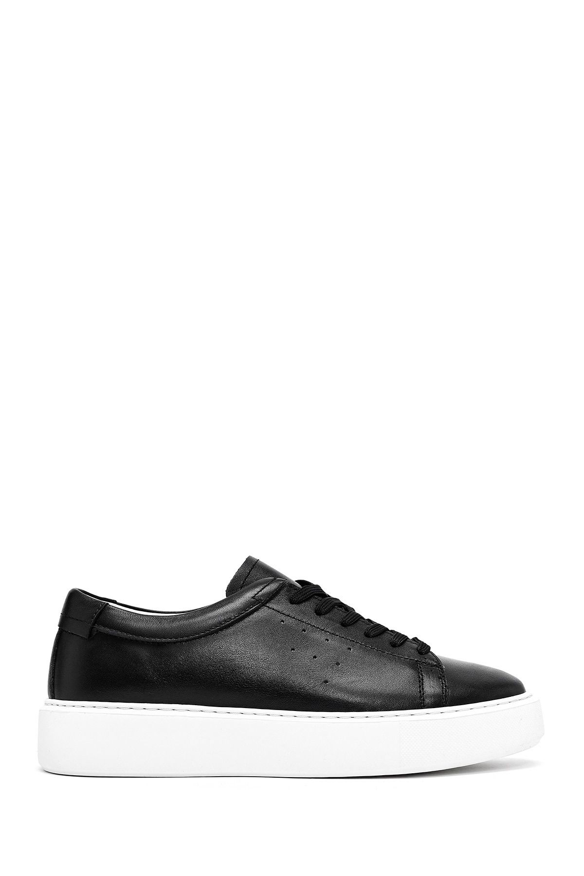Derimod Erkek Siyah Bağcıklı Kalın Tabanlı Deri Sneaker 25SFD700118