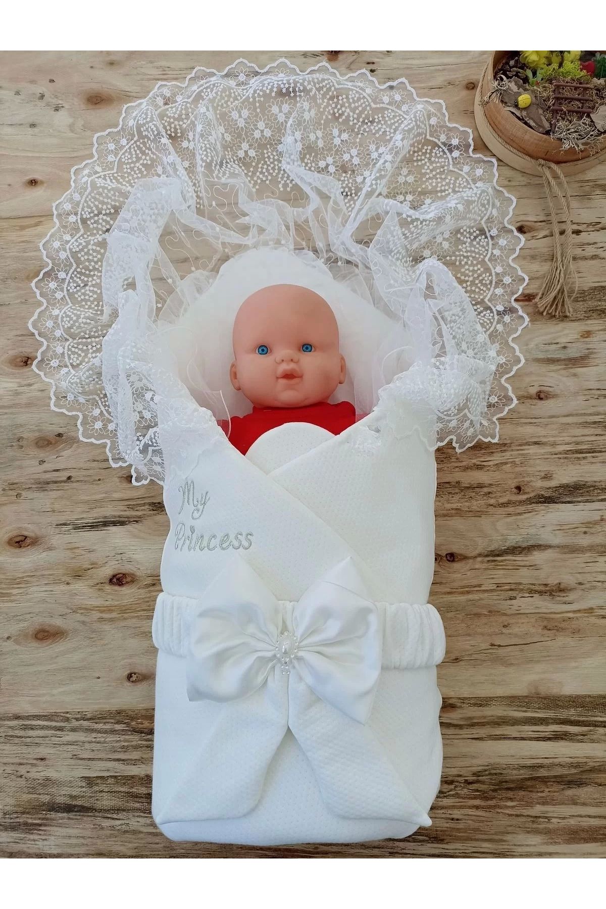 Moda Şahsenem Yenidoğan Sahra My Princess Nakışlı Lüks Kundak Bebek Battaniyesi Ekru