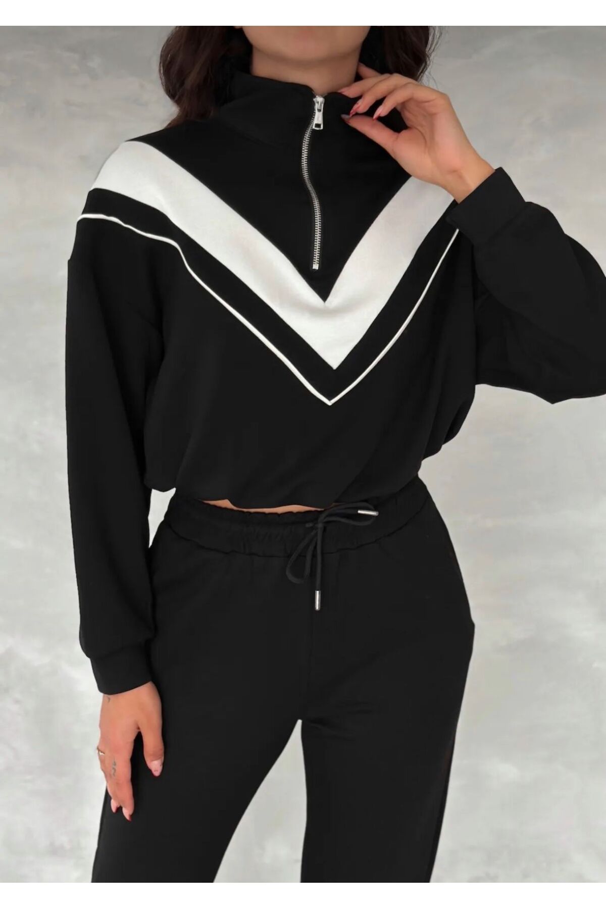 Butik Dik Yaka Yarım Fermuarlı Garnili Modal Kumaş Alt Üst Takım