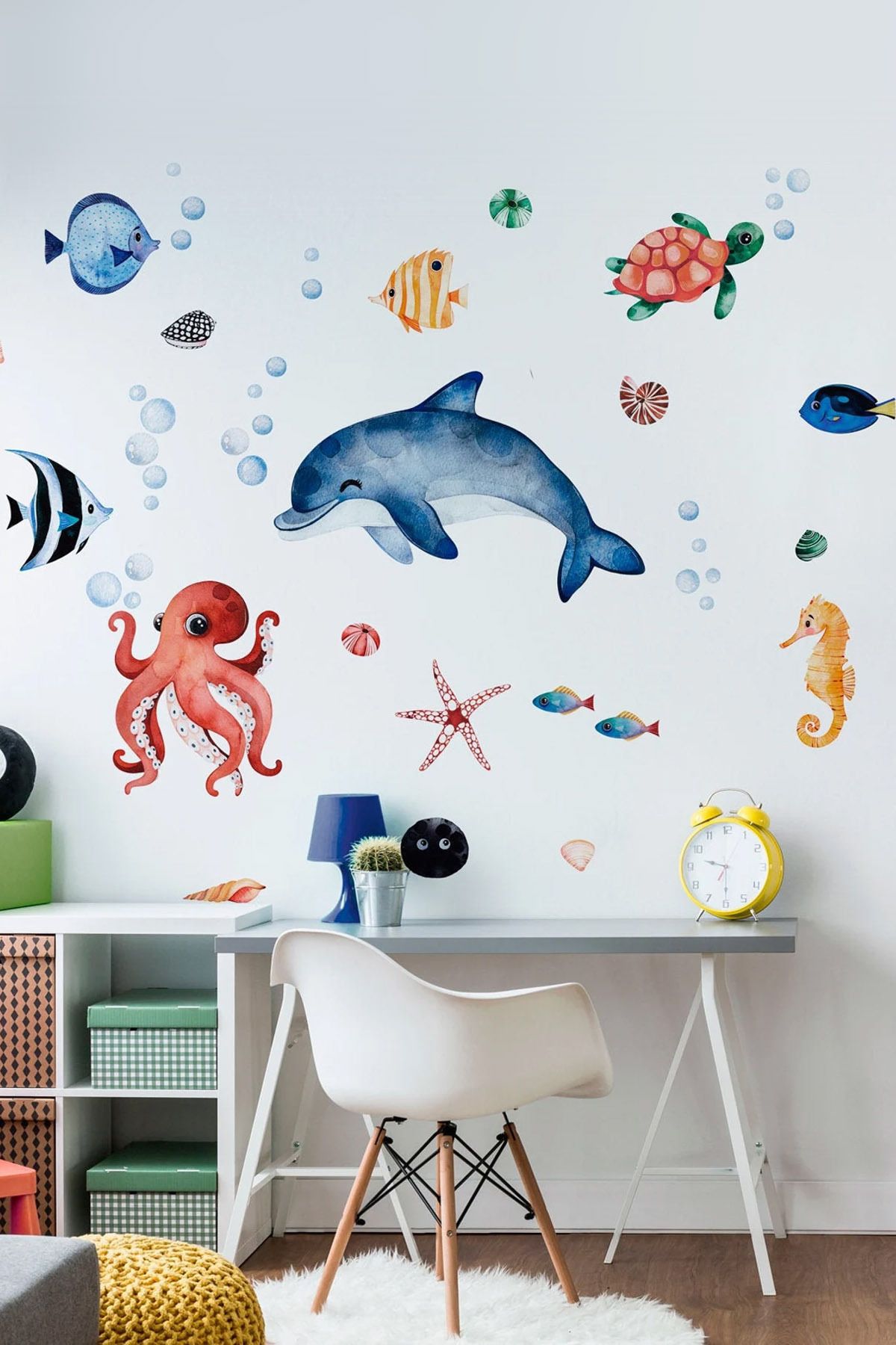 KT Decor Su Altı Dünyası Sevimli Yunus Balığının Yolculuğu Çocuk Odası Duvar Sticker Seti