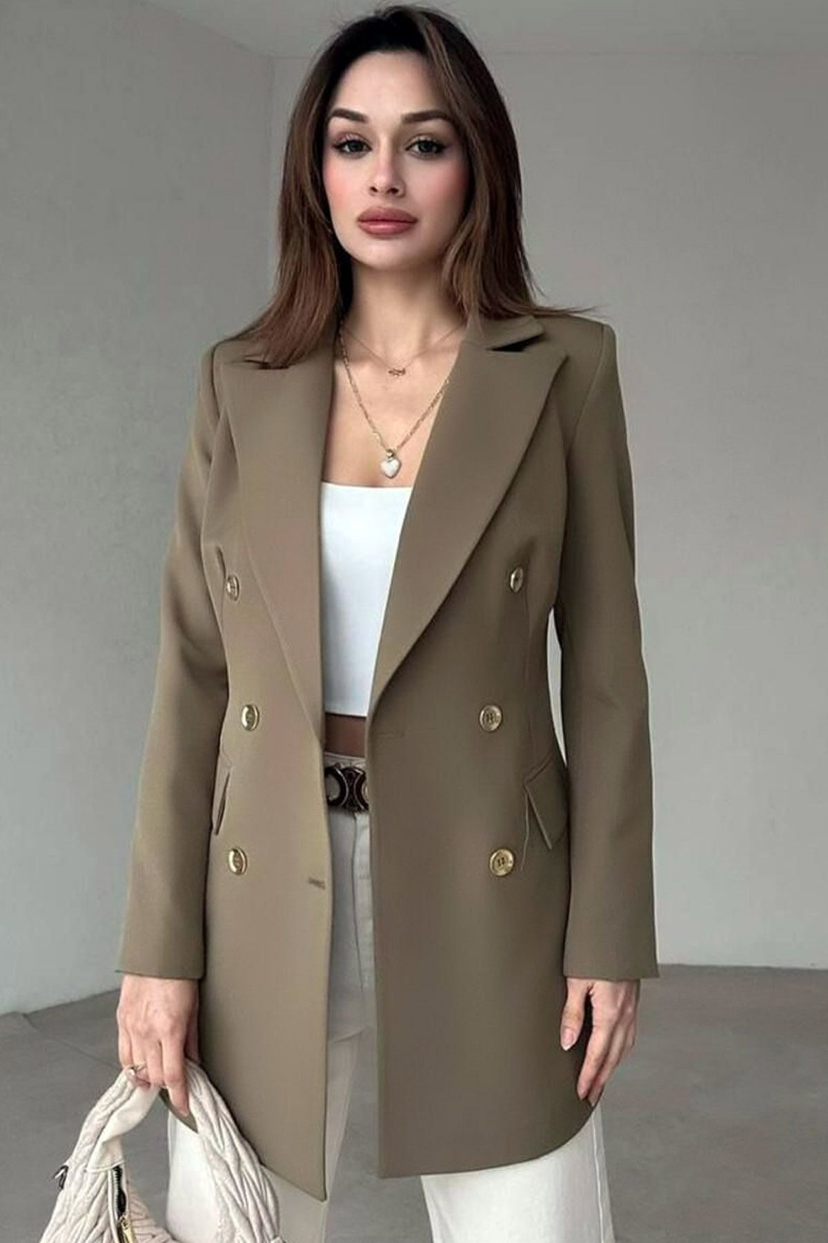 Ottawe Regular Fit Bel Oturtma Uzun Kol Cepli Düğme Detay Astarlı Vatkalı Çentikli Yaka Blazer Casual Ceket