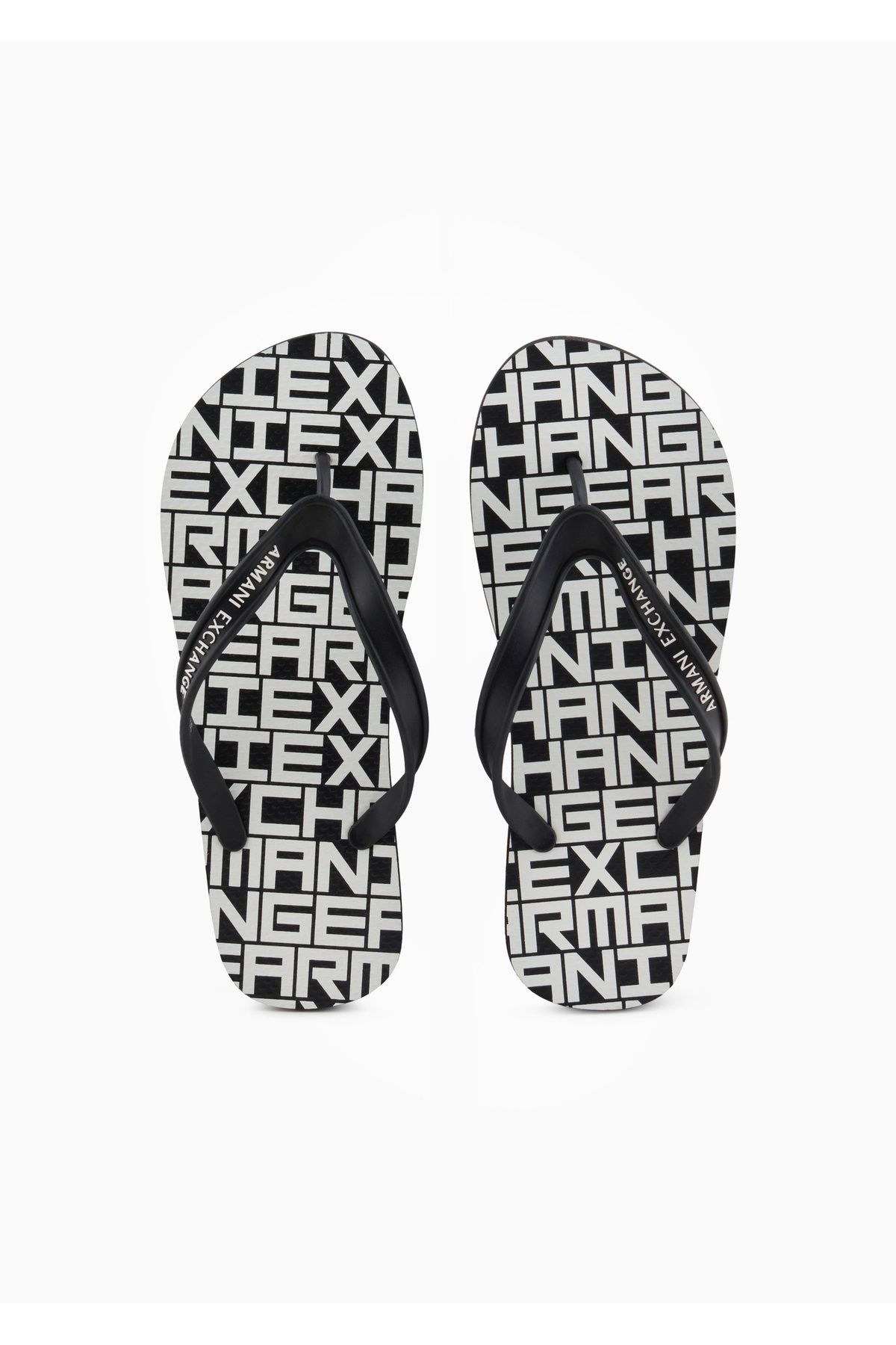 Armani Exchange-Unısex Flip Flops cu talpă plată și confortabilă cu logo-ul mărcii texturat negru și alb XUQ002 XV676-N814 3