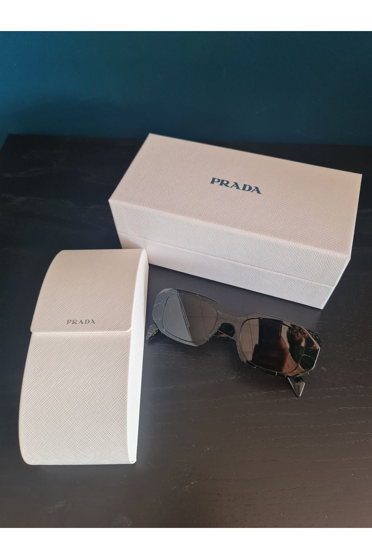 Prada 0PR 17WS 19D01T 49 Kadın Güneş Gözlüğü