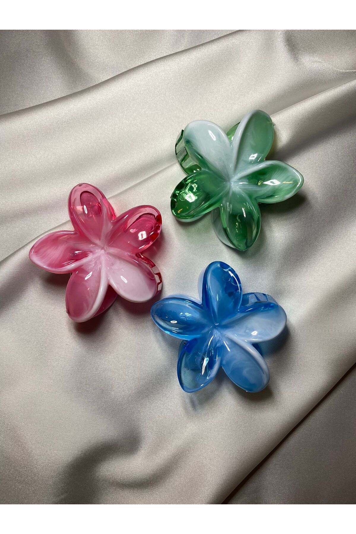 jemilas Çift Renkli Üçlü Lotus Çiçeği Toka Mavi, Kırmızı, Yeşil 8 CM