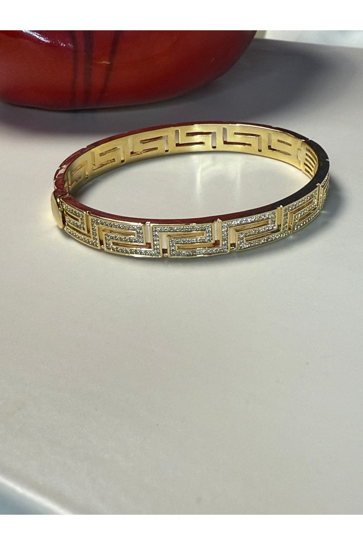 byNICCE Gold kelepçe