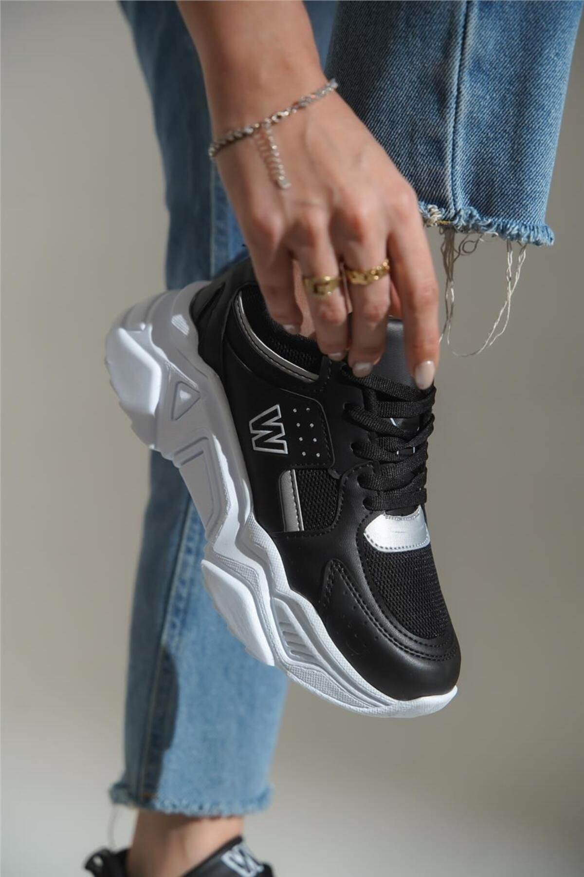 lovitto Yüksek Taban Bağcıklı Spor Ayakkabı Sneaker