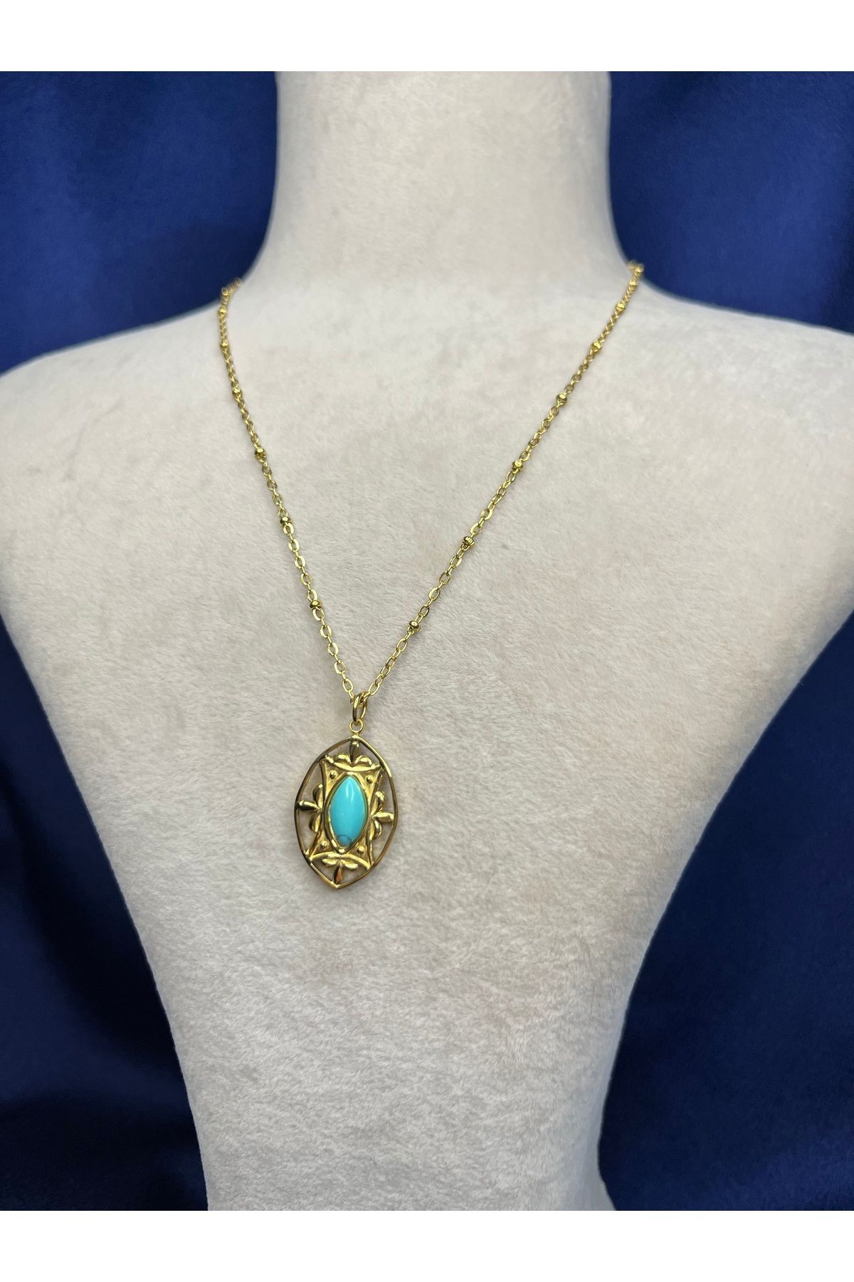 Fam&Co Jewelry Turkuaz Taşlı Vintage Görünümlü Kolye – Doğal ve Etkileyici Şıklık