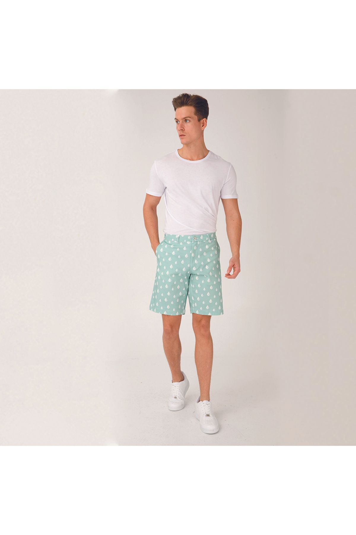 ANEMOSS-Sail Man Shorts - L 8
