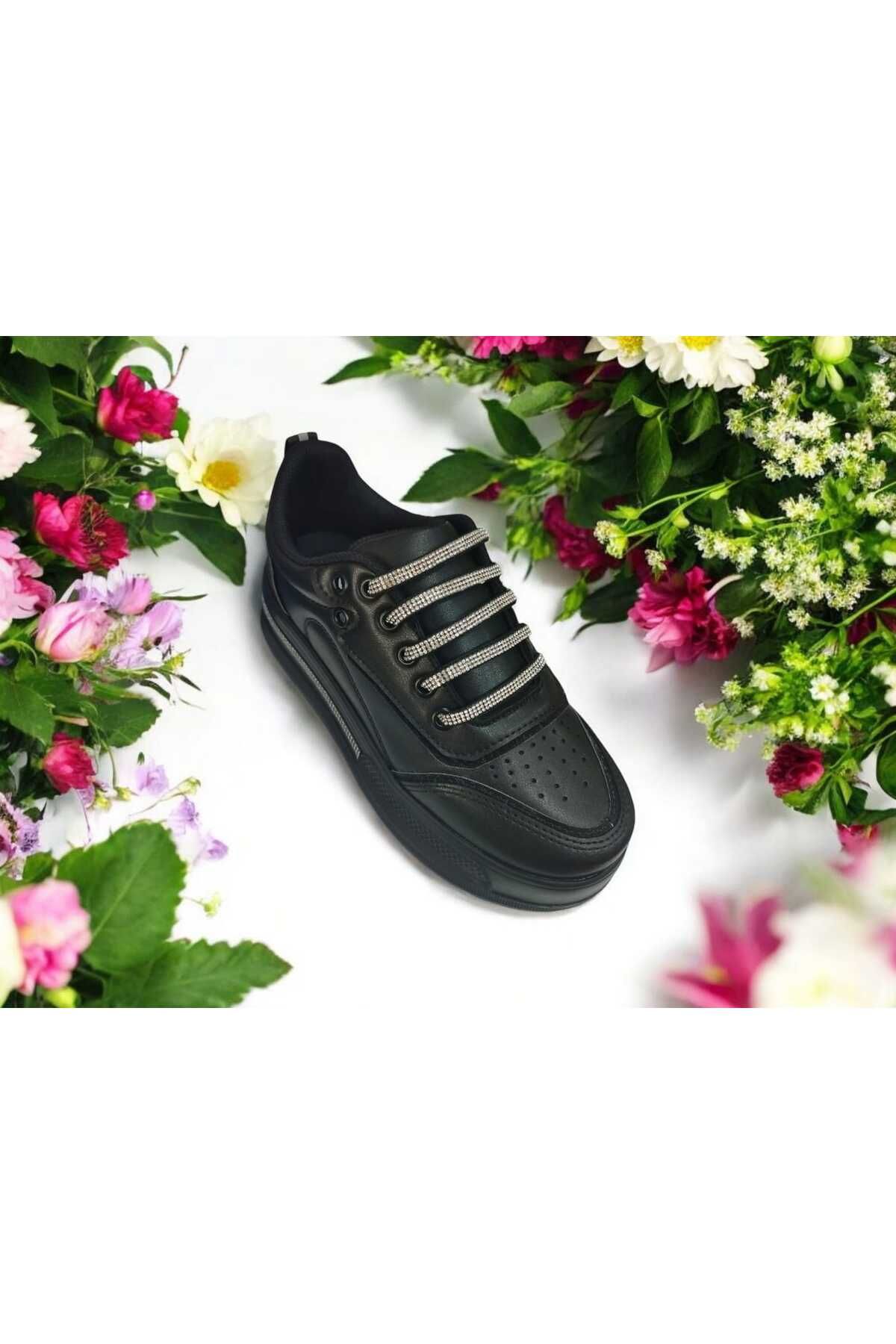 Flet KADIN ORTOPEDİK TAŞLI BAĞCIKLI POLİ TABAN GÜNLÜK KONFORLU SNEAKER