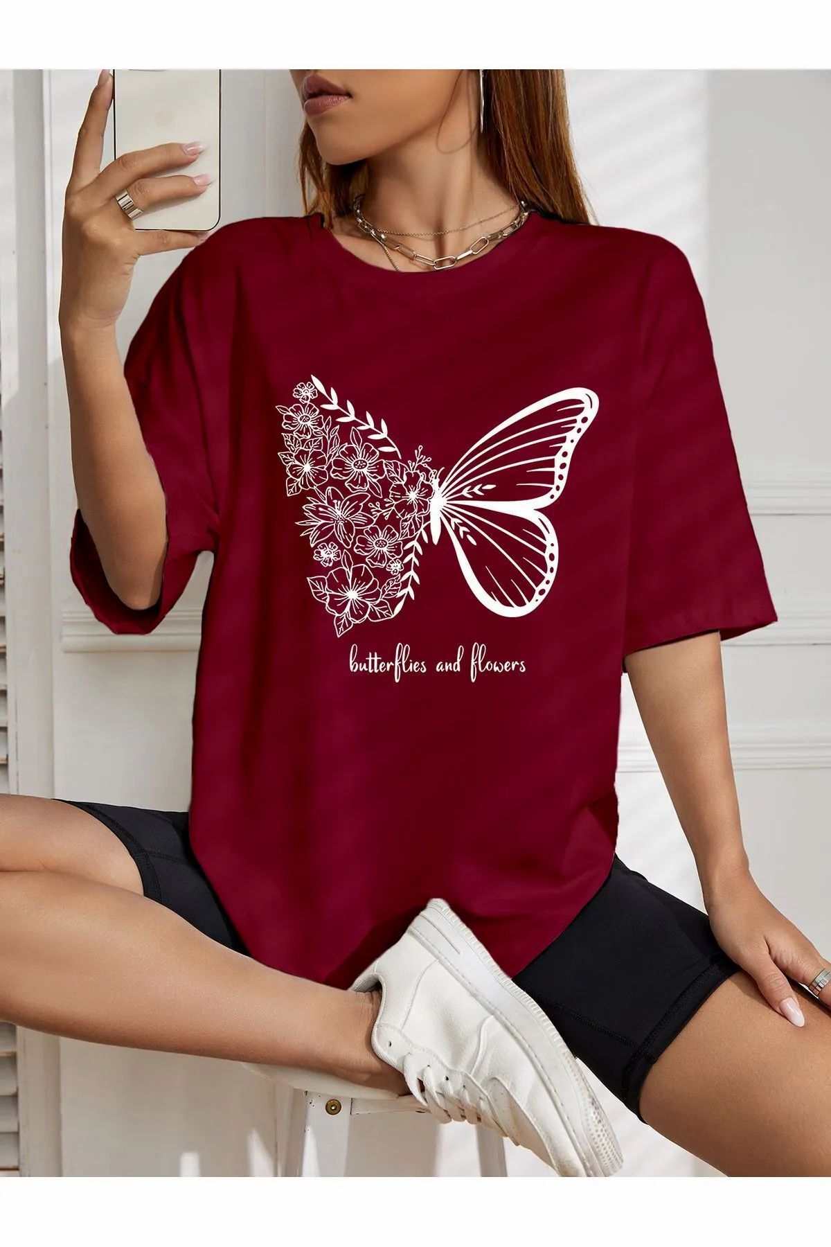 ship master oversize çiçekli kelebek baskılı baskılı T-shirt