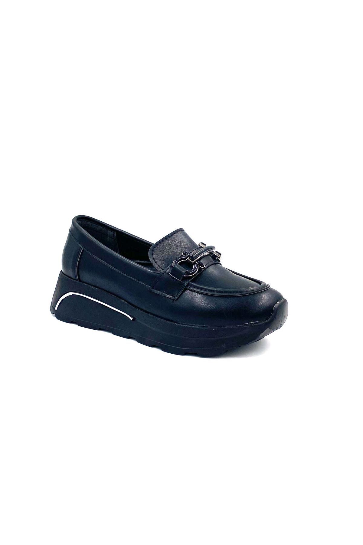 BEYAZ (OC SHOES) Poli Hafif Taban Toka Detaylı Günlük Kadın Ayakkabı Siyah