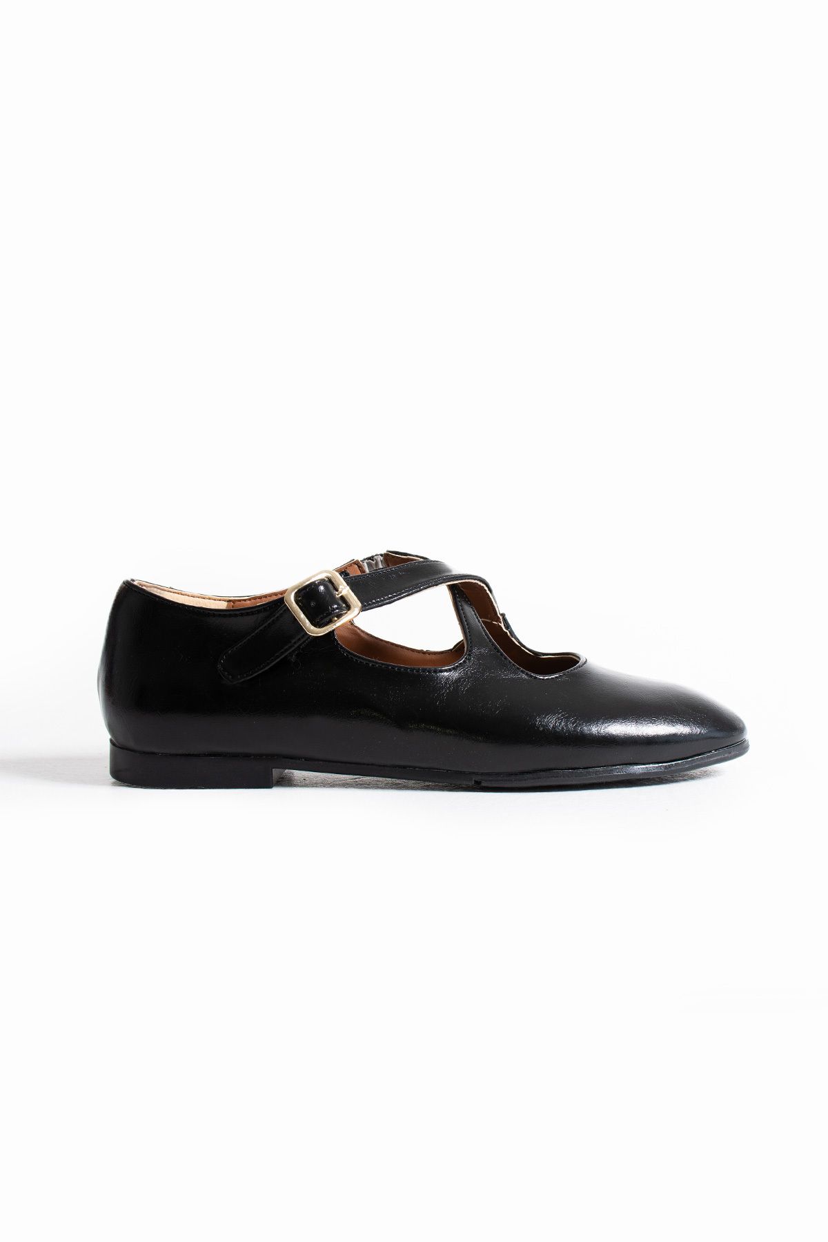 Gökçe Shoes Angelika Siyah Desenli Rugan Çapraz Tokalı Kadın Anatomik Taban Babet