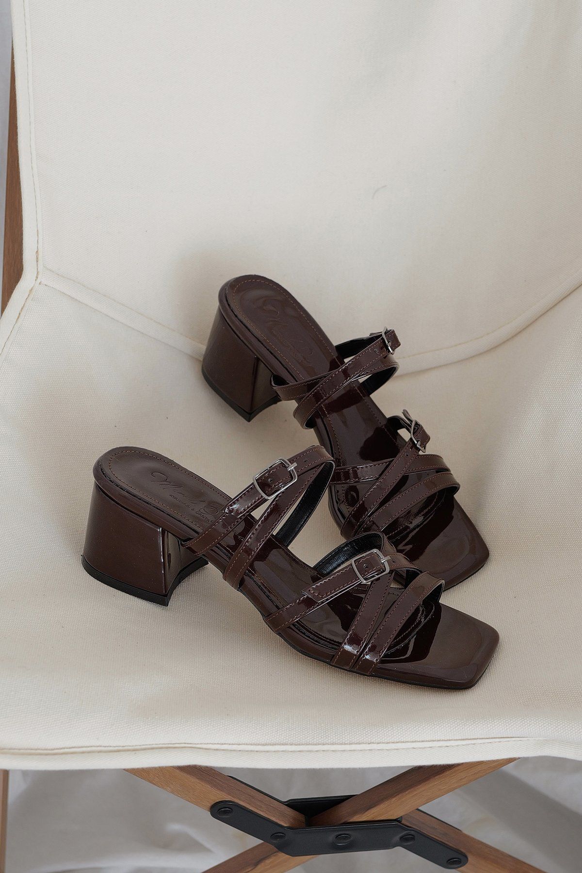 Meral Özgenç-Belt Banded Heeled Slippers 3