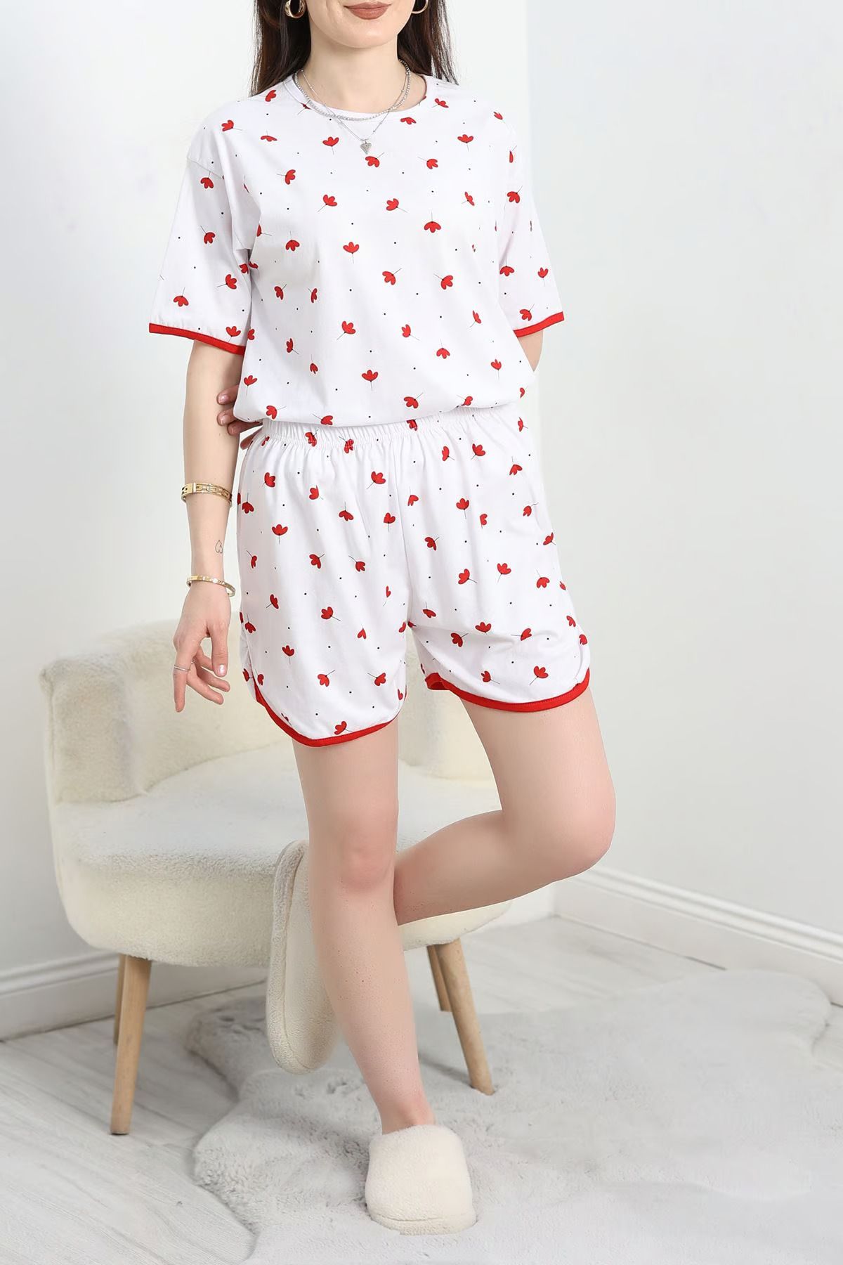 Minoria store Şortlu Biye Detaylı Pijama Takımı