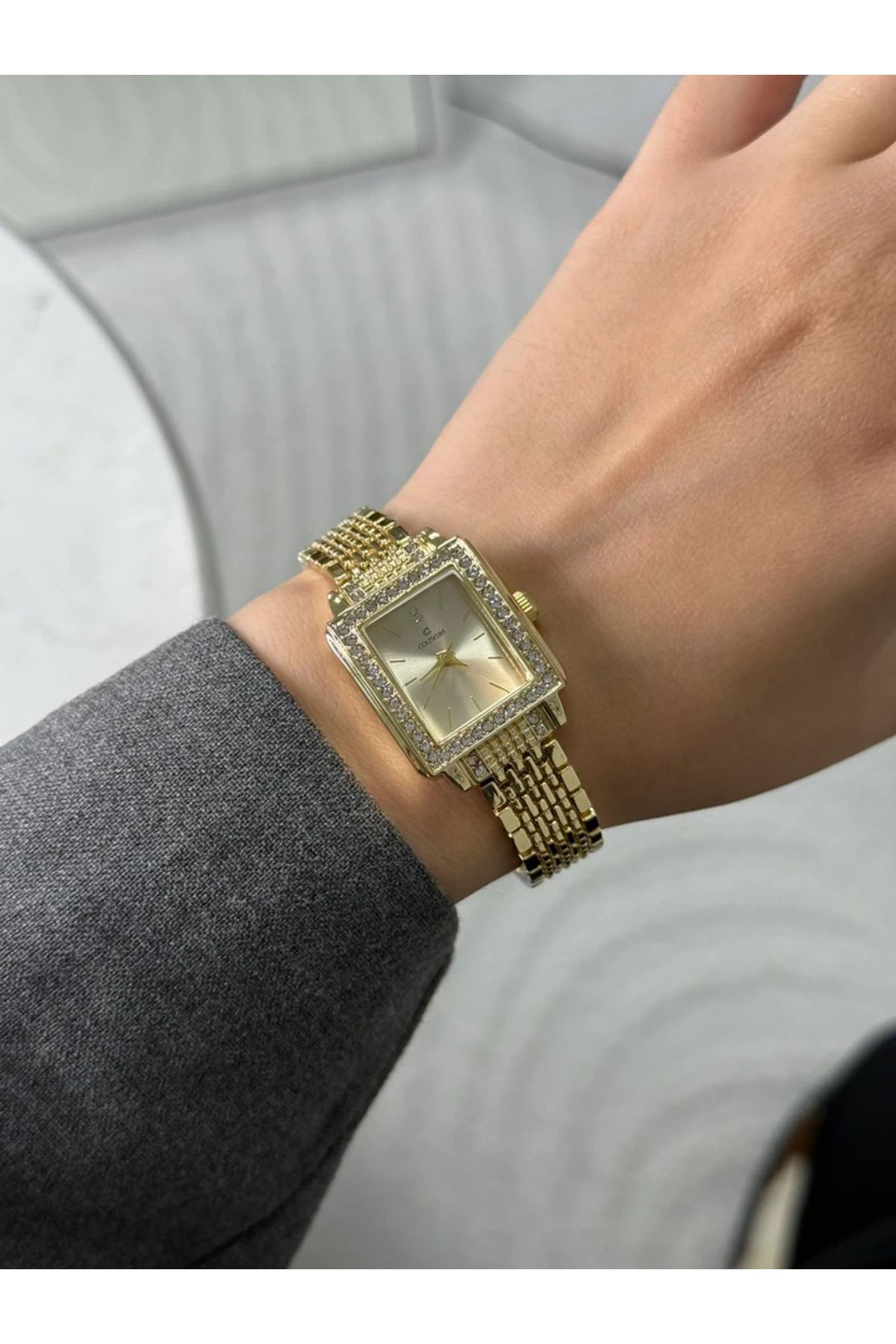 RoseandRoses Delona Yeni Sezon İnce Zincir Kordon Kadın Kol Saati Gold (Gold Kadran)