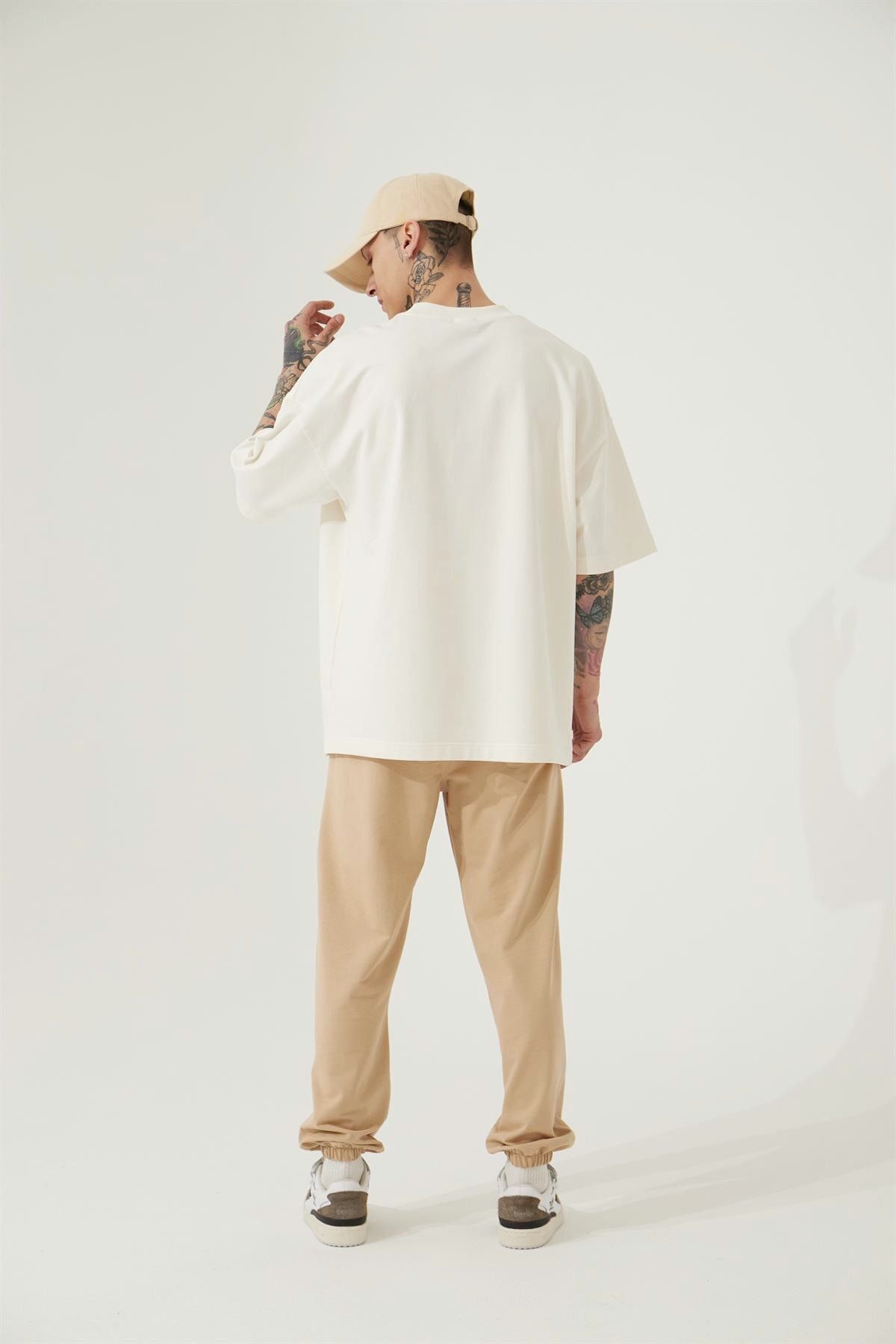Machinist-Men's Aesthetic Dreams Printed Organic Cotton Jogger Beige Sweatpants 5