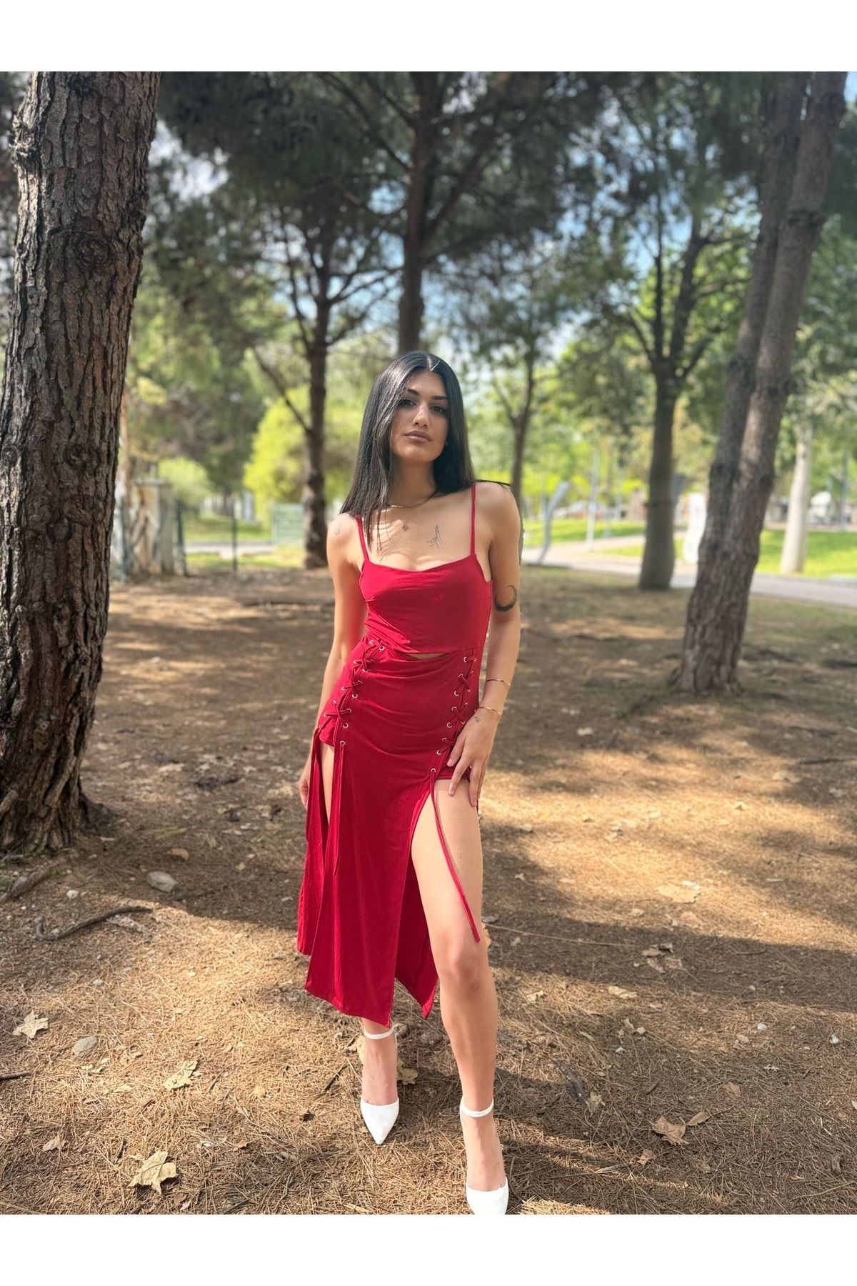 Modasiyour Yırtmaçlı Elbise