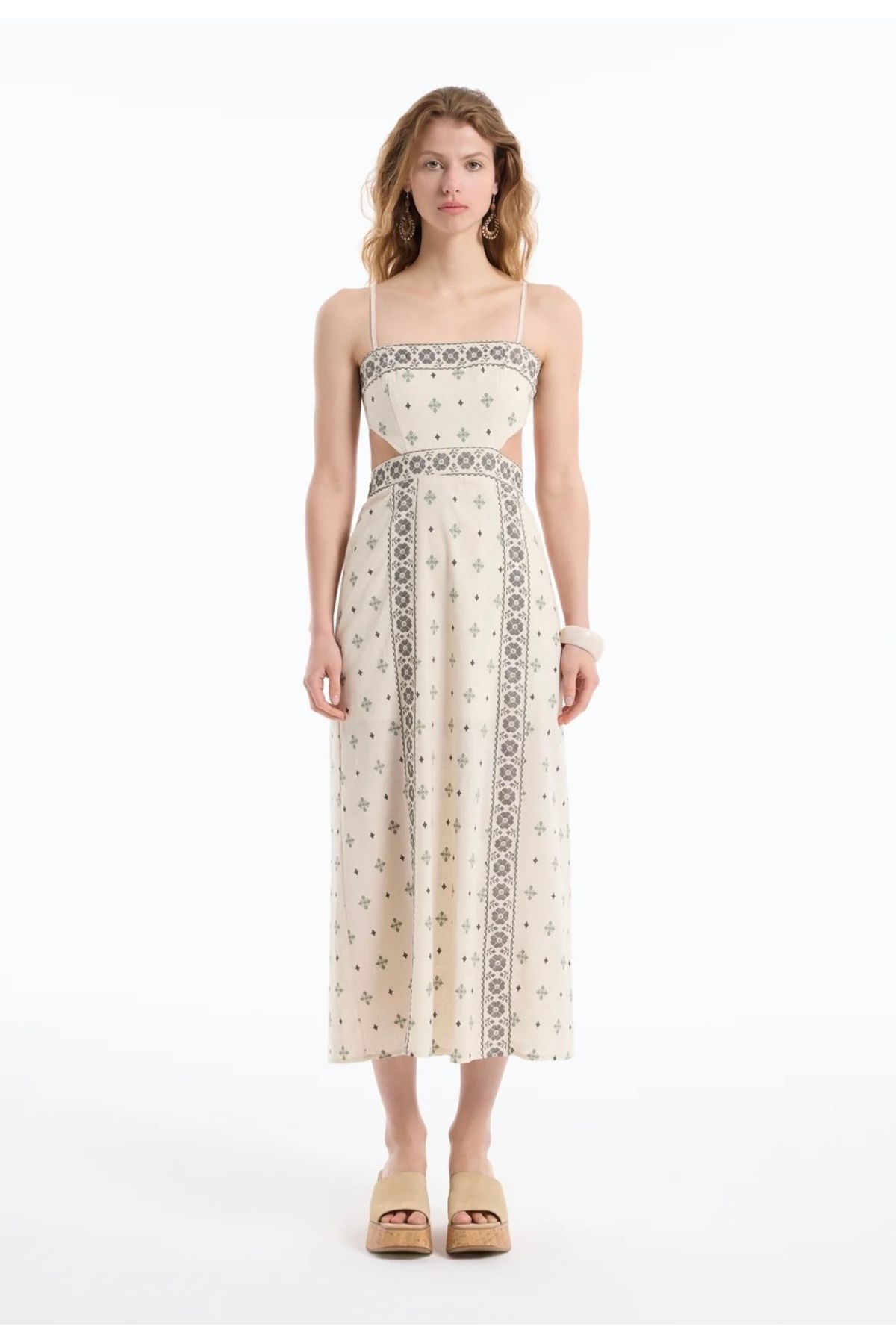 Tumtum Wear Etnik desenli cut out detaylı elbise