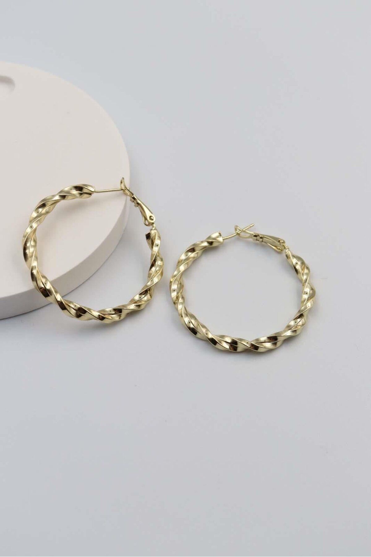 BY CANSU ACCESSORİES Terzo Gold Küpe