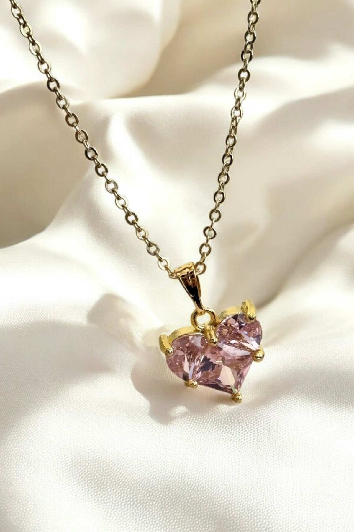 Elifsu Jewelry Altın Renkli Zirkon Taş Detaylı Pembe Kalp Çelik Kolye