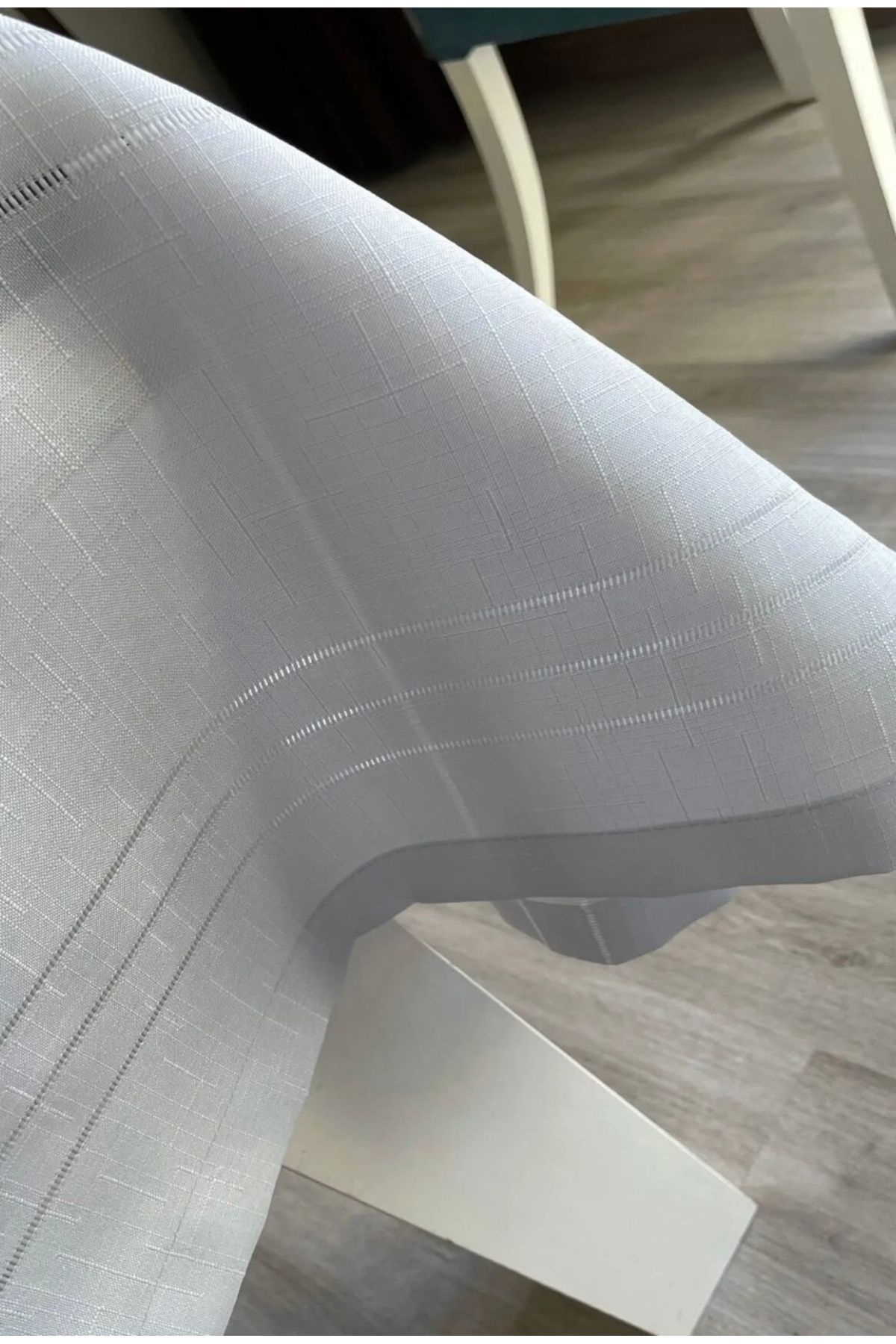 COLBER DERTSİZ MASA ÖRTÜSÜ 160x220 EBATINDA