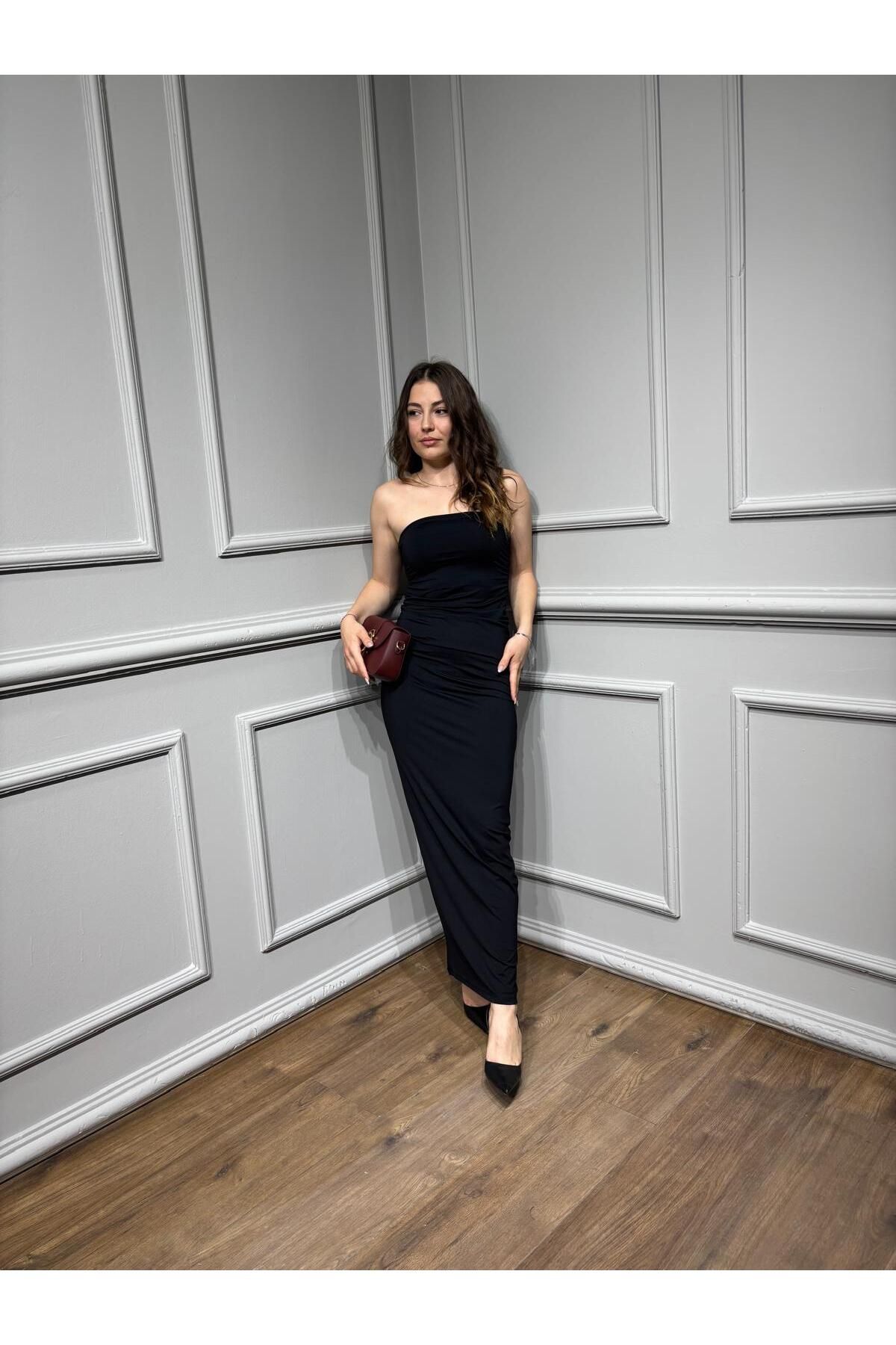 MODA Kadın Straplez Büzgülü Mini Elbise – Polyamid Kumaş, Vücuda Oturan