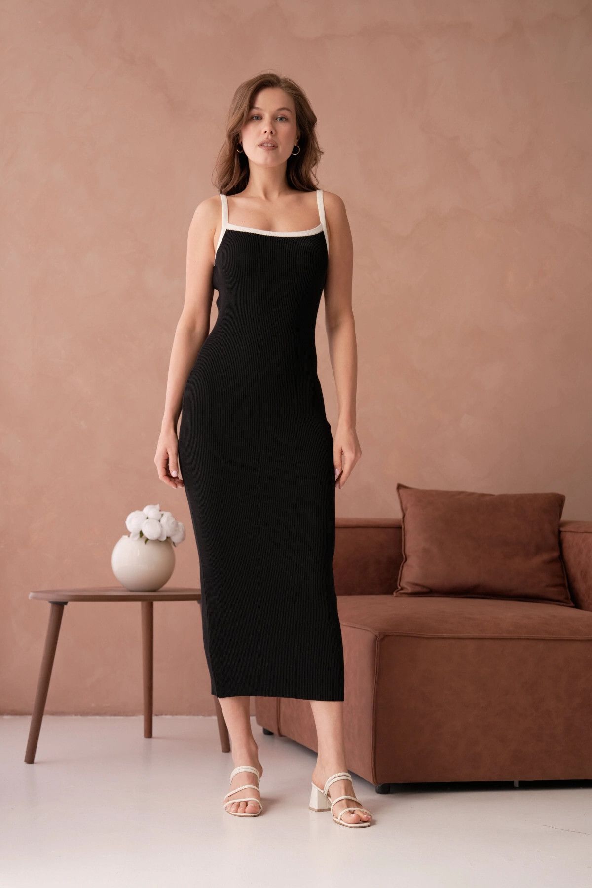 Park Karon Askılı Slim Fit Kaşkorse Balık Triko Elbise