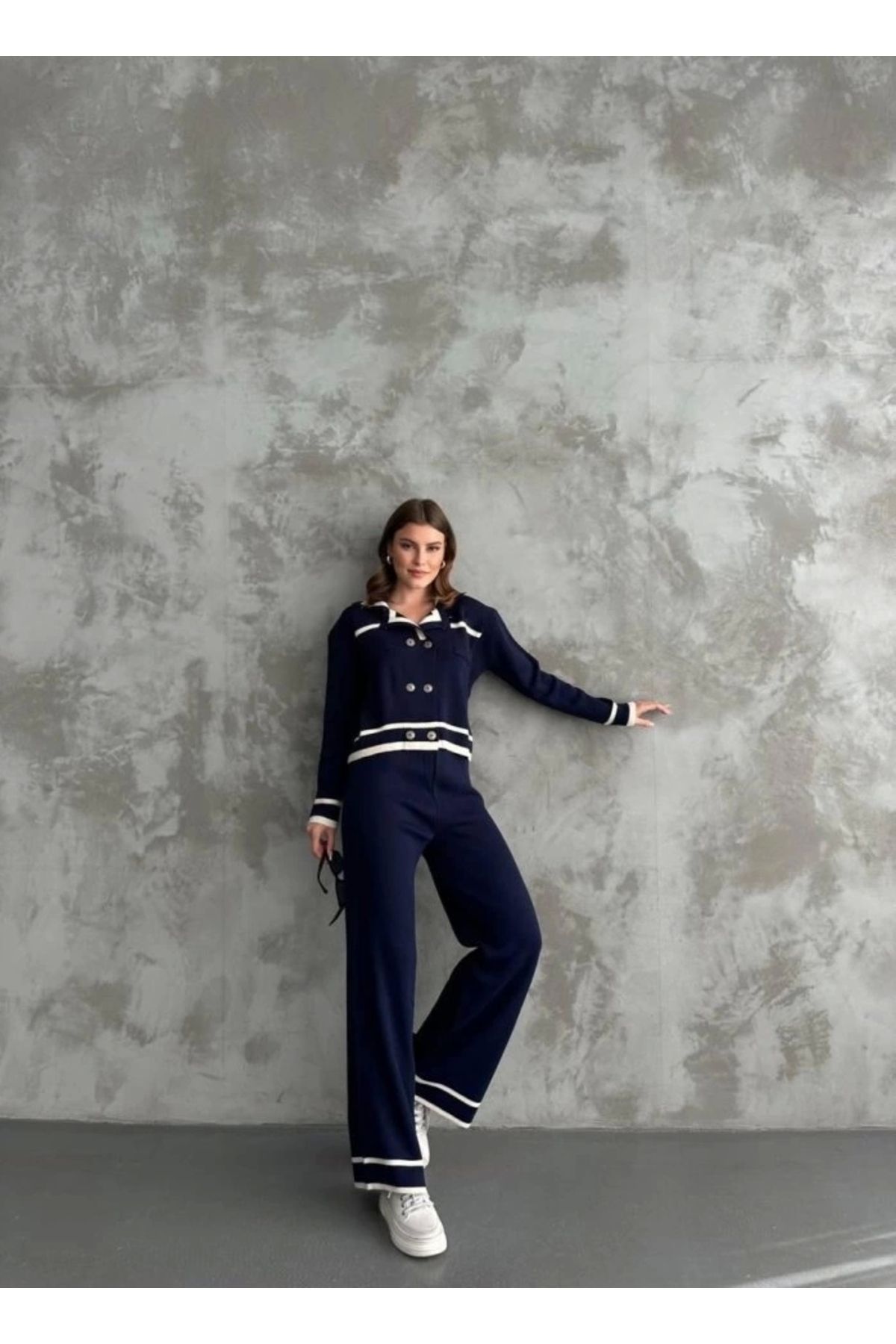 Butik Şerit Detaylı Hırka Pantolon İkili Takım