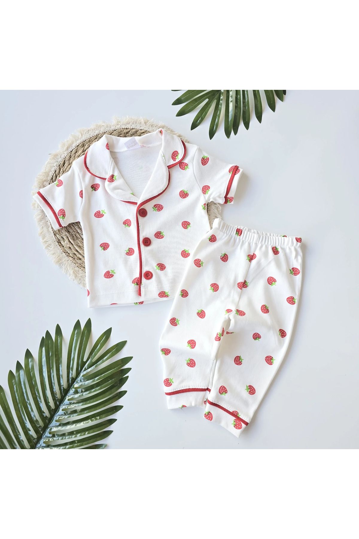 BEBEYOGİ Bebek Takım Çilek Baskılı Pijama 6-24 Ay