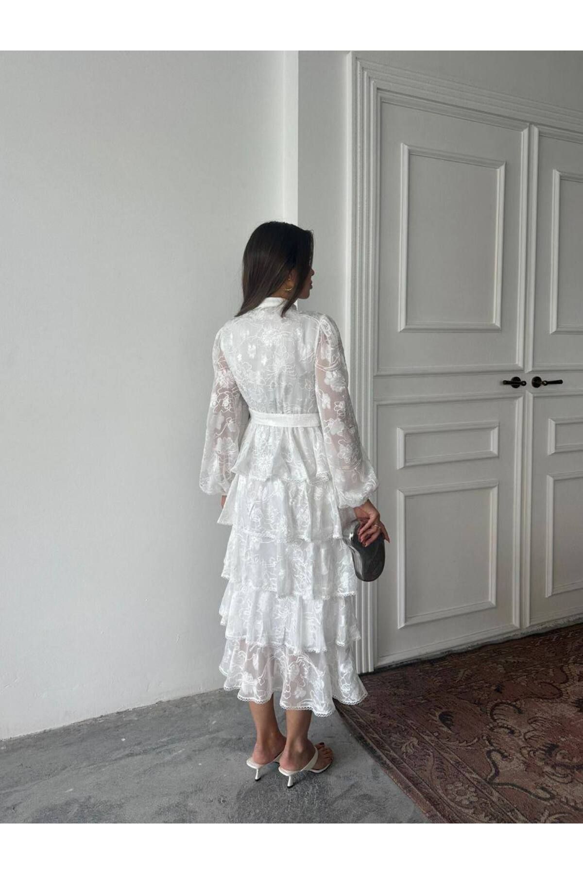 Butik Lacey Blossom Dress Elbise