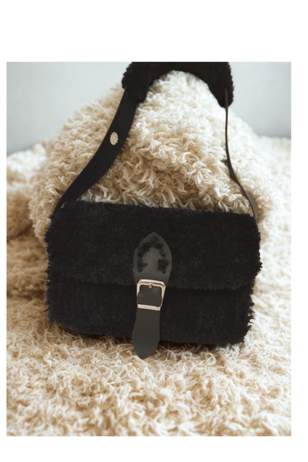 VIKUNYA Teddy Chic Siyah Peluş Omuz Çantası