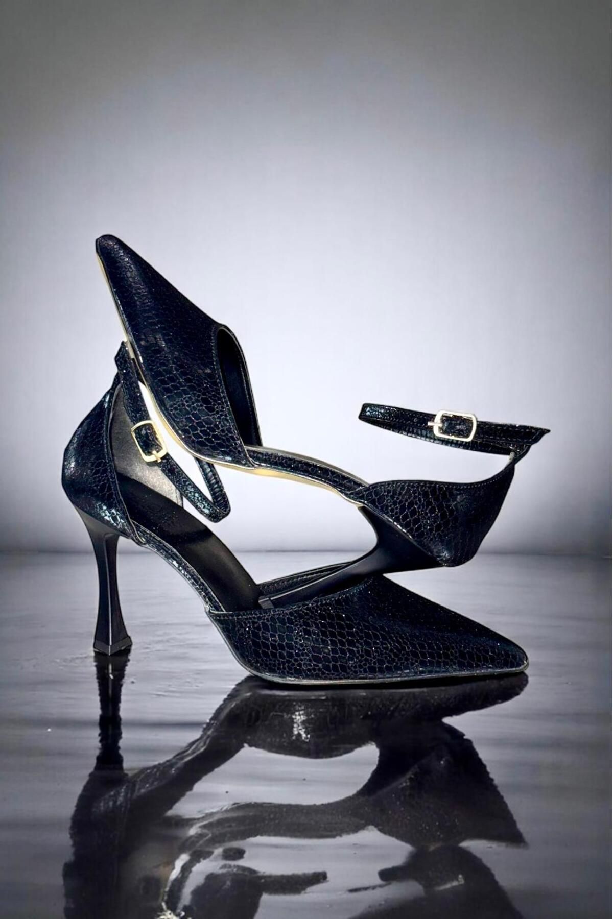 yezy shoes Siyah Yılan Desenli Kadın Yüksek Topuklu Stiletto