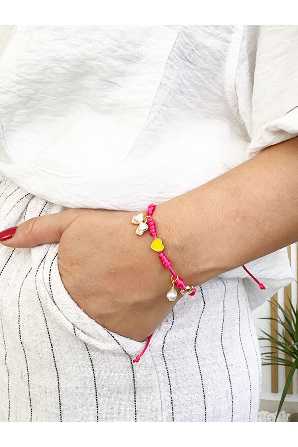 NevoAccessory Mila Charmlı Ayarlanabilir Pembe İp Bileklik