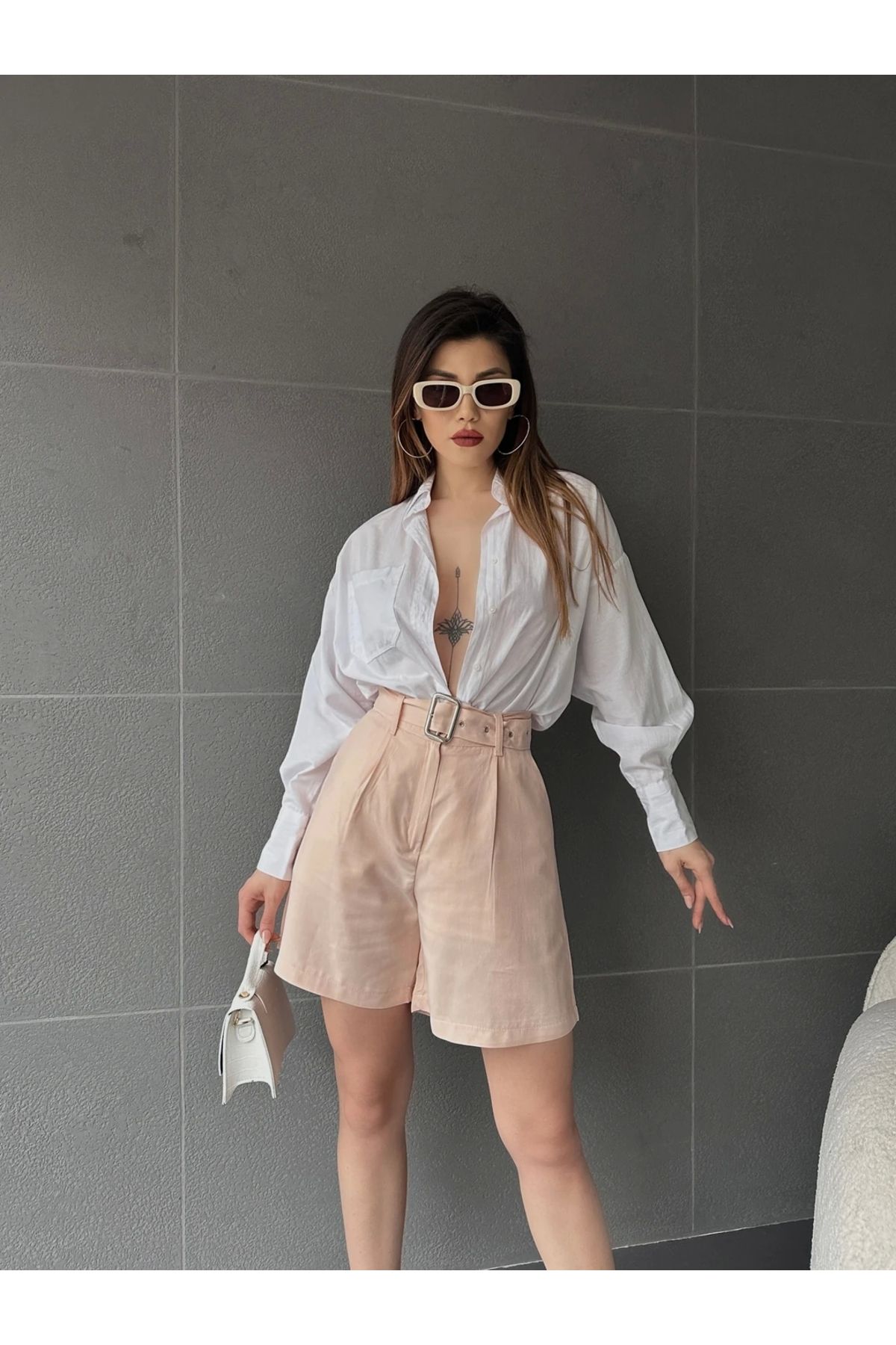 TakıDolabı Kuş Gözü Kemerli Geniş Paçalı Mom Şort