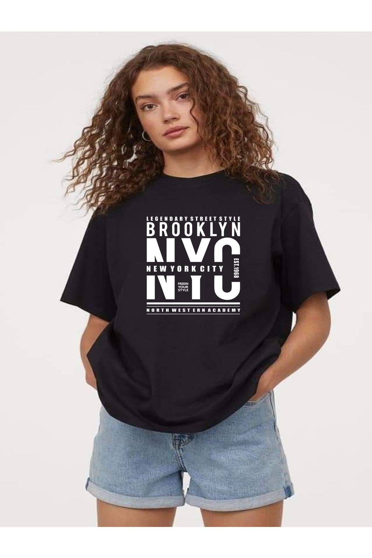 estilowear Kadın Oversize Baskılı Pamuklu T-shirt Model 1012