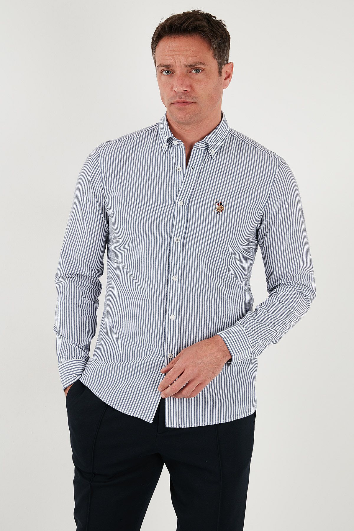 U.S. Polo Assn. U.S. Polo Çizgili Pamuklu Slim Fit Düğmeli Yaka Gömlek Erkek GÖMLEK G081SZ0042103065