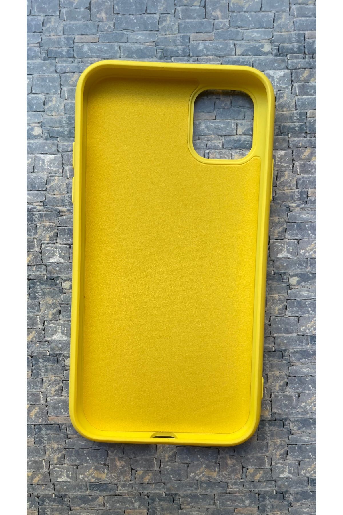 BCNCASE İphone 11 ProMaxLogolu Telefon Kılıfı Yumuşak Silikon Kauçuk İçi Kadife Ince Kılıf ÇizilmezDayanıklı