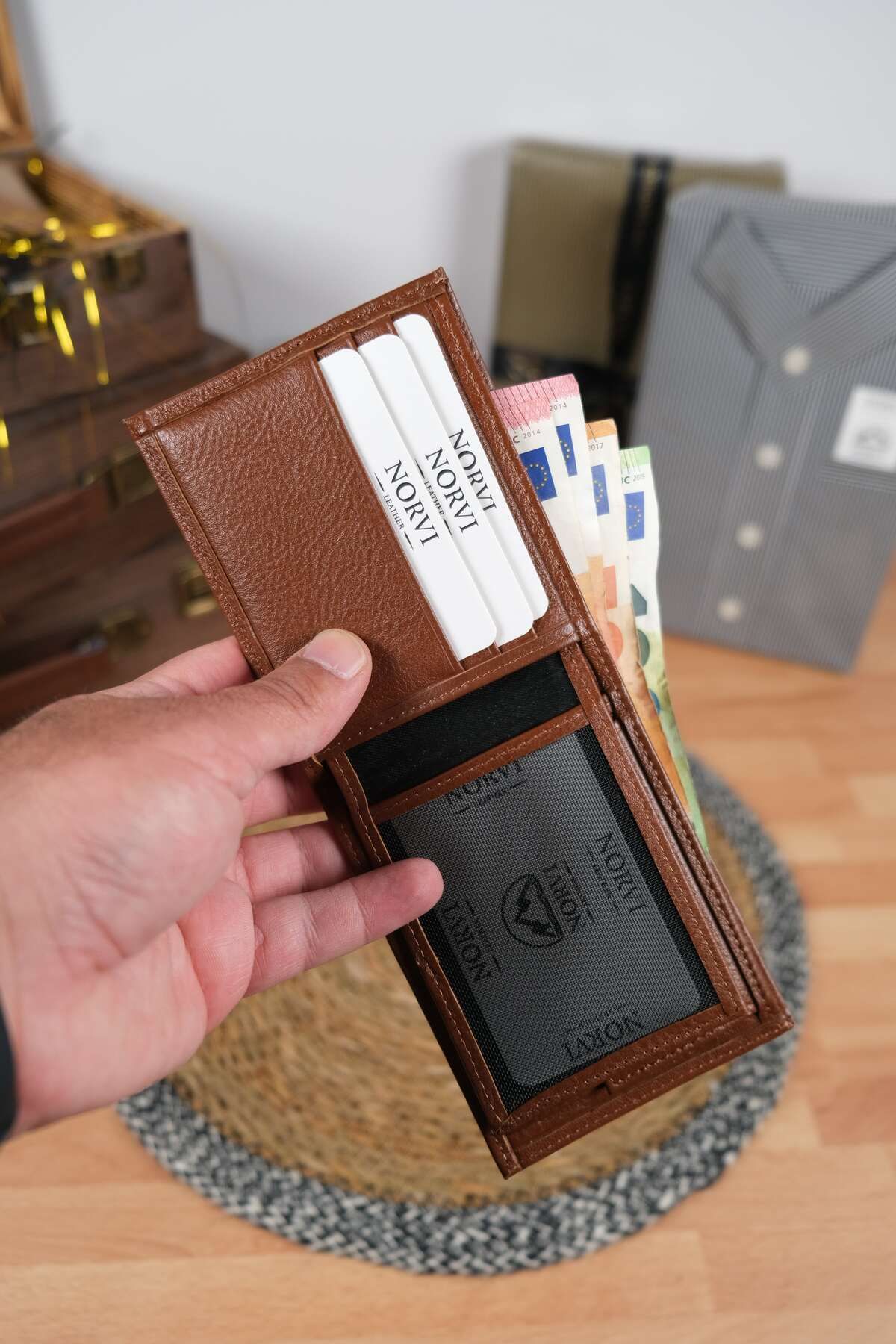 Norvi Leather Bozuk Para Bölmeli Hakiki Deri Cüzdan Taba