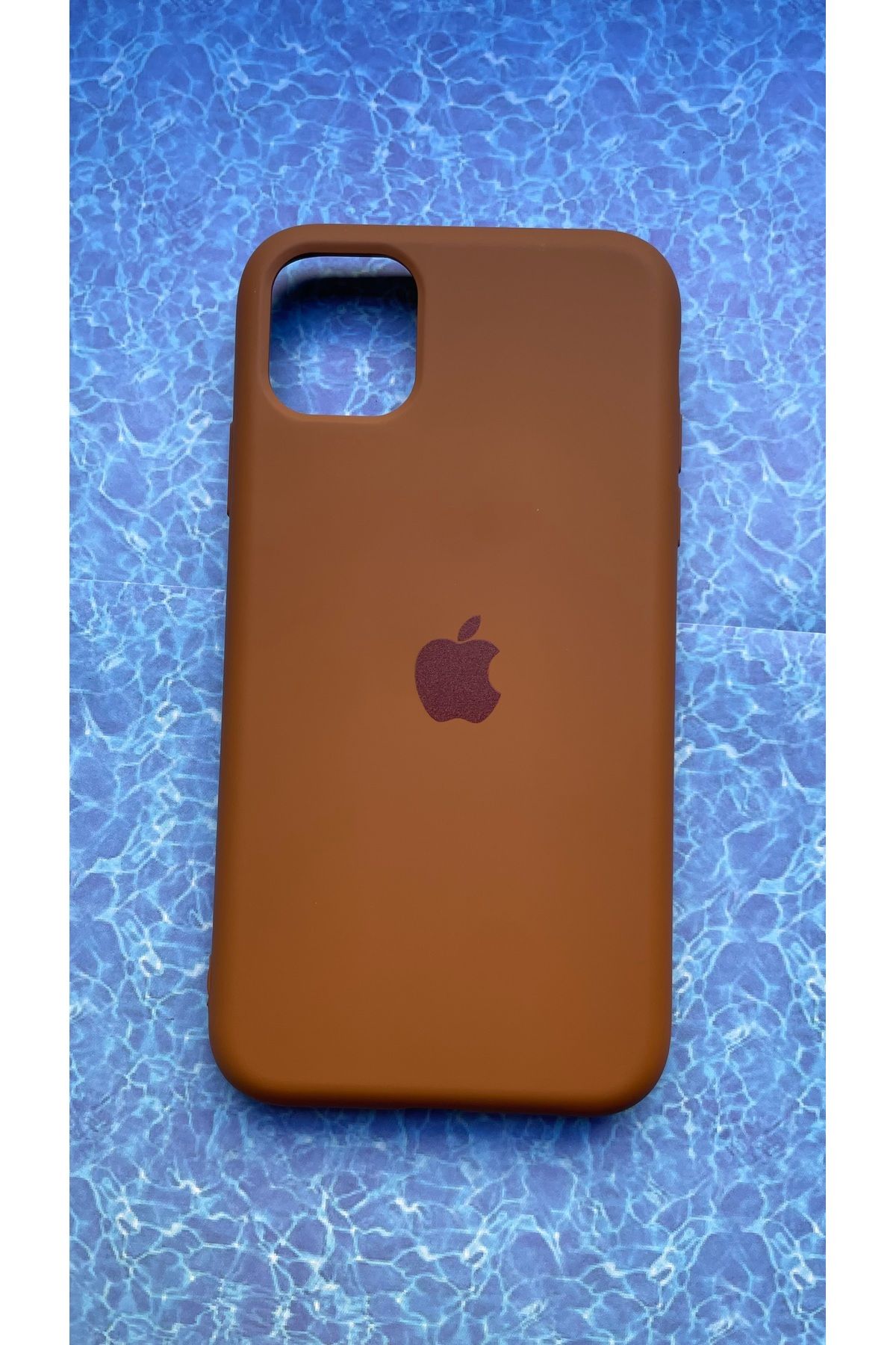 BCNCASE IPHONE 12-12PRO LOGOLU İLE UYUMLU LANSMAN İÇİ KADİFE KAPAK KILIF