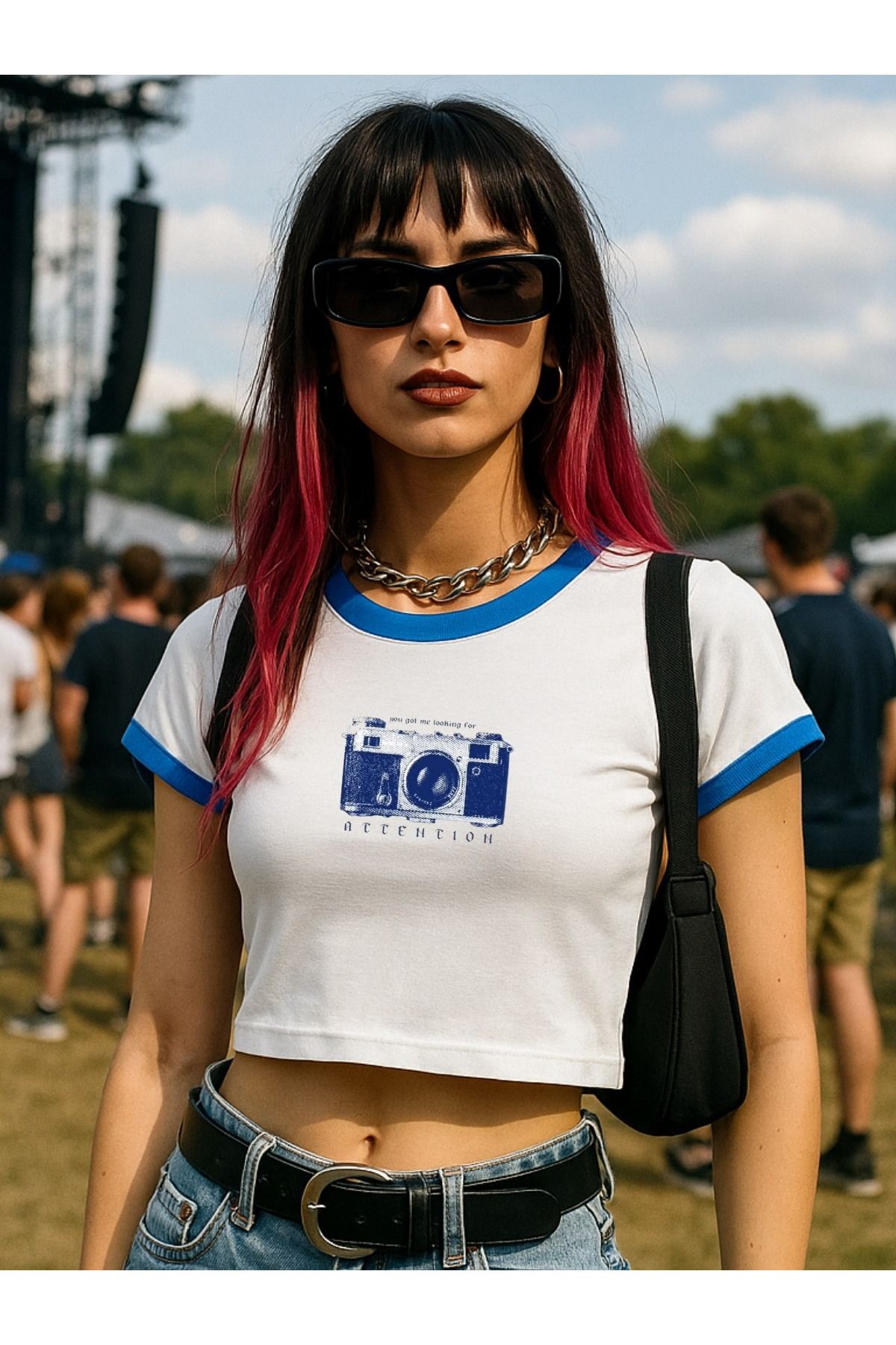 Touz Moda Attention Baskılı Beyaz Body Crop Bluz