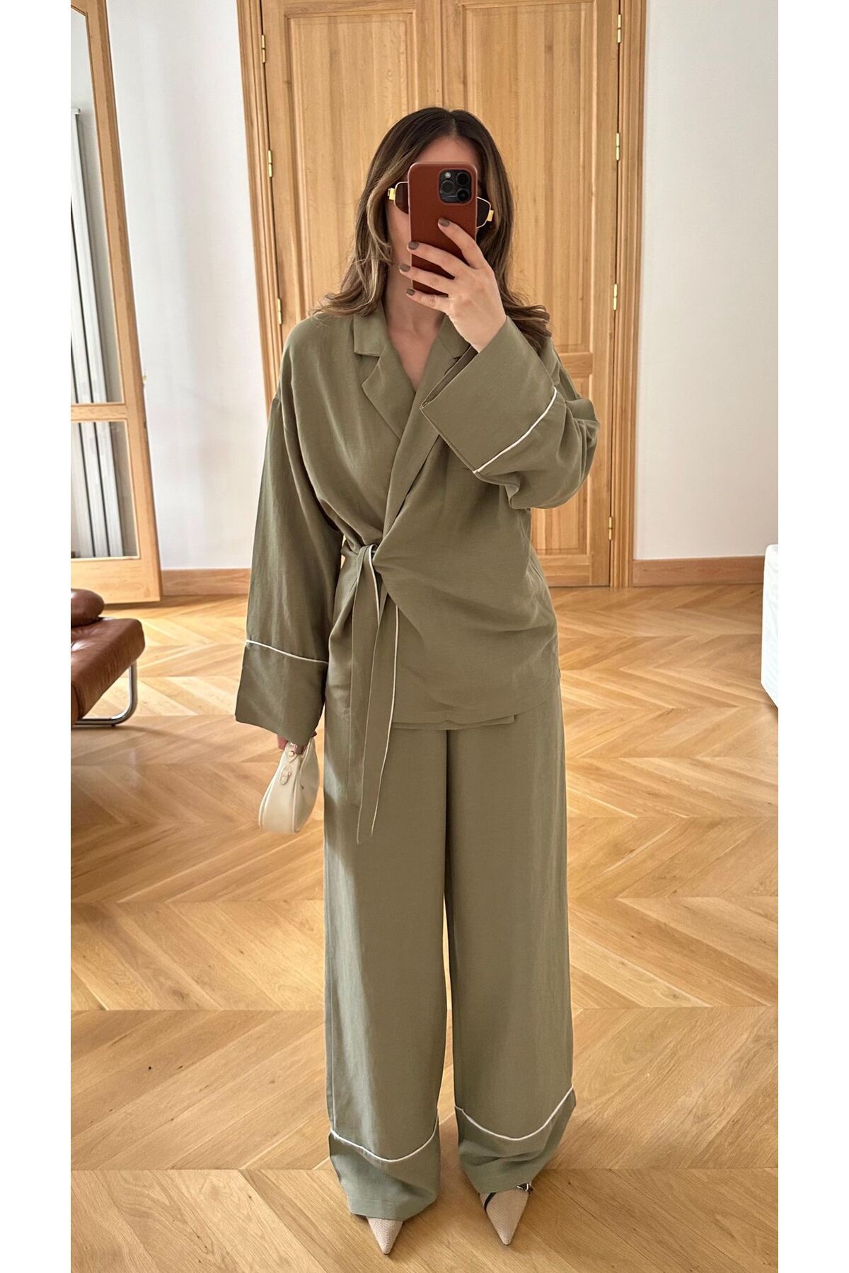 FEMMESTUDIO Kadın Haki Bağcıklı Biye Detaylı Kimono Beli Lastikli Pantolon Takım