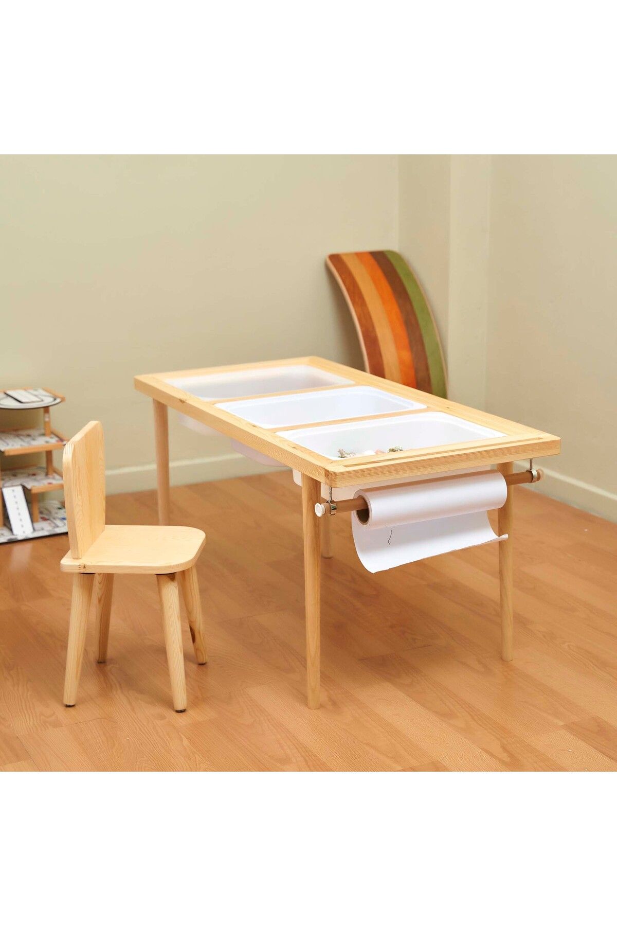 Monti Mania Montessori Çam Çocuk Aktivite Masası 3 Sepet Beyaz/kara Tahtalı Rulo Kişiselleştirilebilir 2-6 Yaş