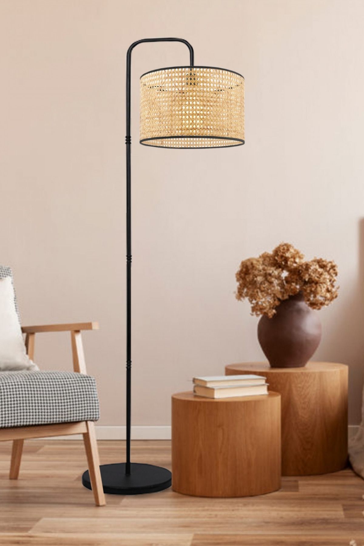 teknotrust Suitable Metal Gövdeli Rattan Hasır Başlık Çok Amaçlı Lambader Salon Köşe Lambası