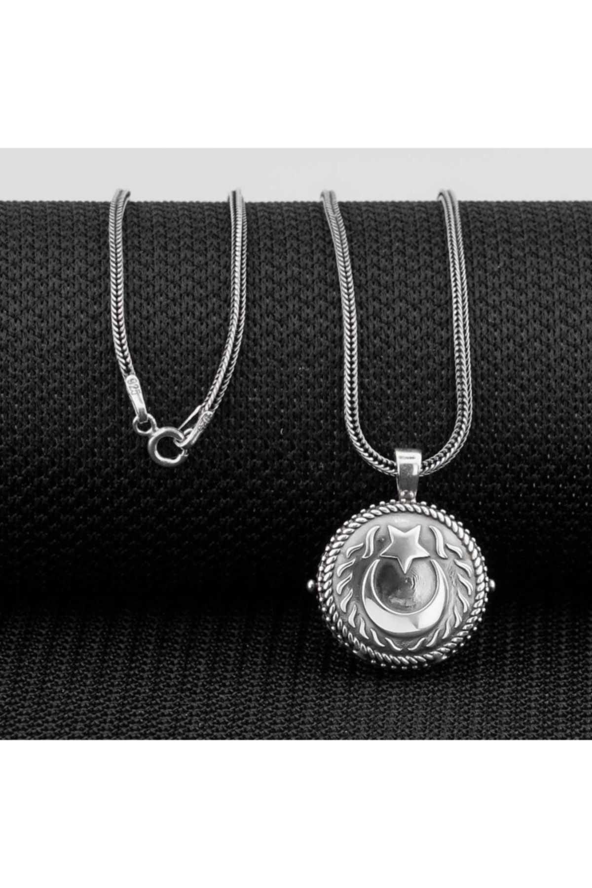 MODA925 925 Ayar Gümüş Açılabilir Ayyıldız Muska Cevşen Kolye