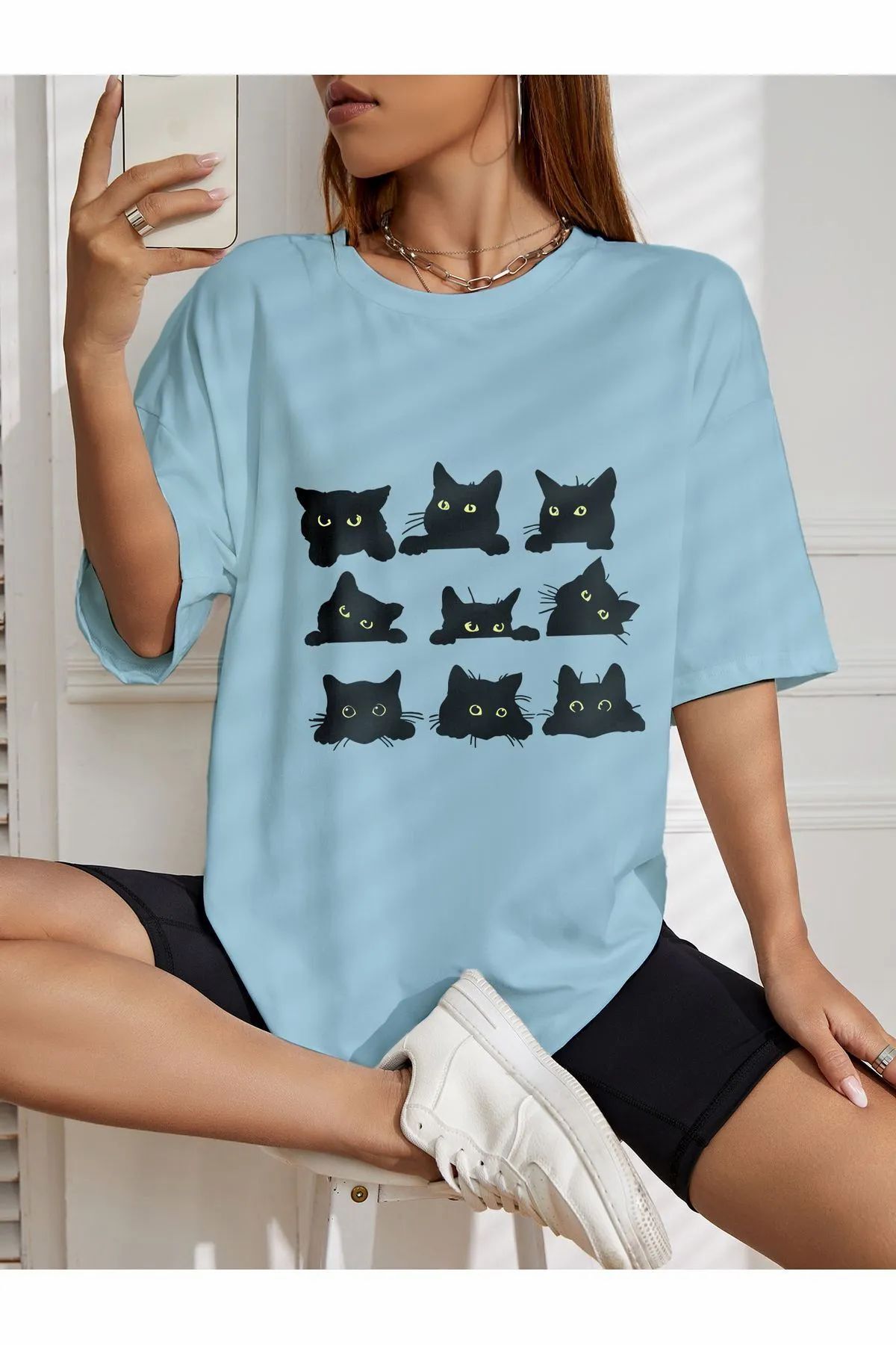ship master oversize 9 kedi baskılı T-shirt